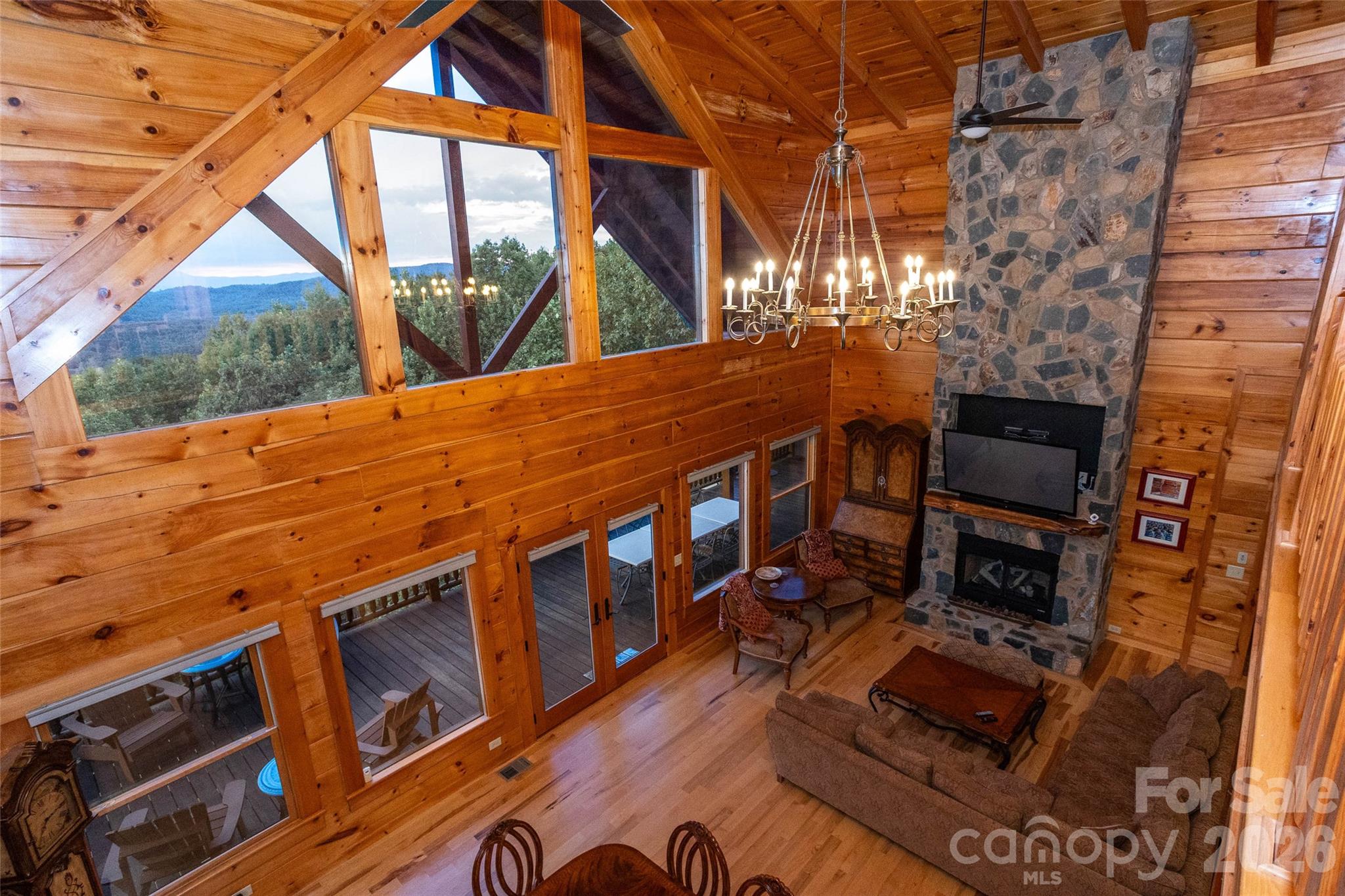 334 Scenic Vista Drive — Nebo