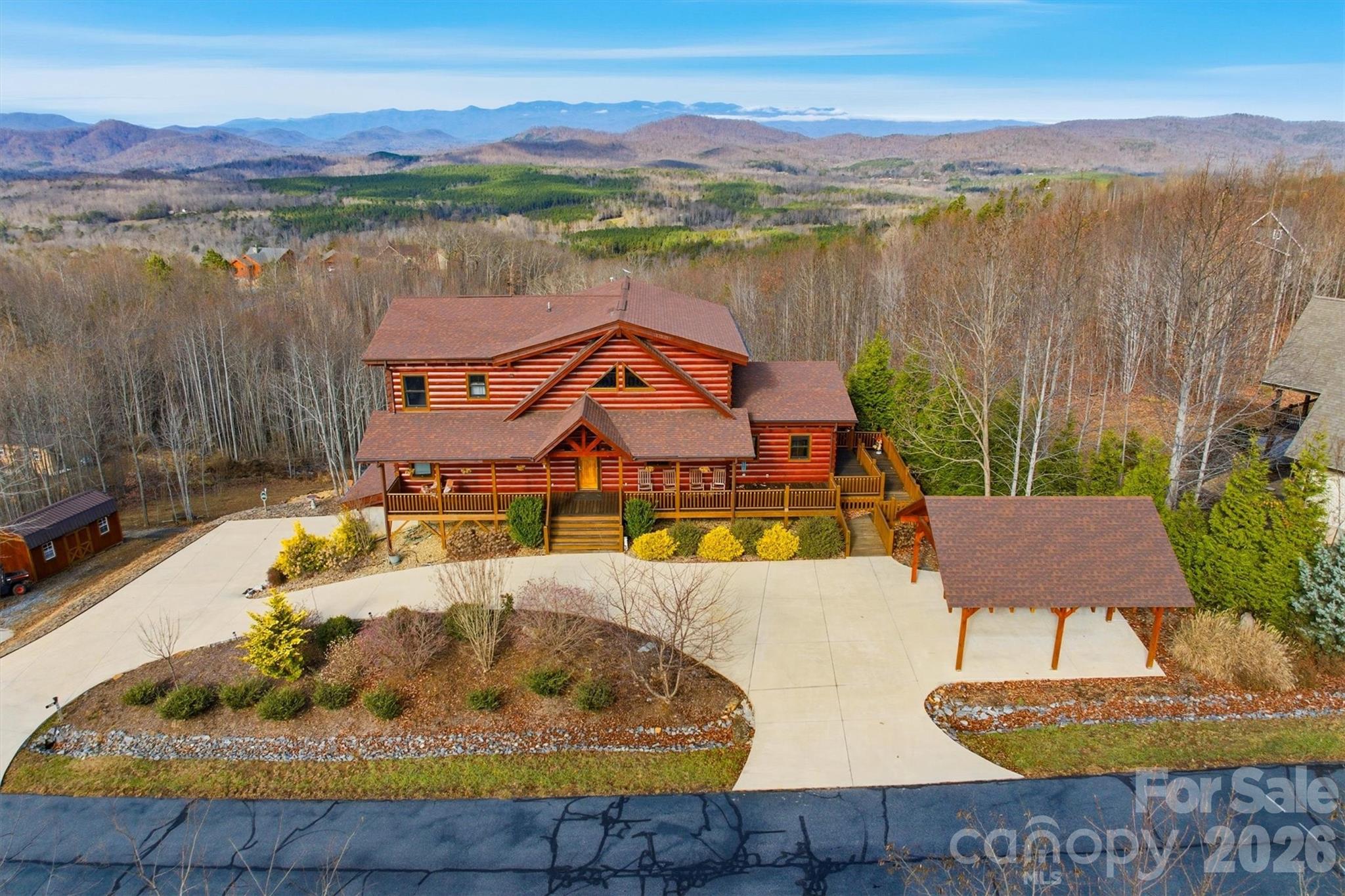 334 Scenic Vista Drive — Nebo