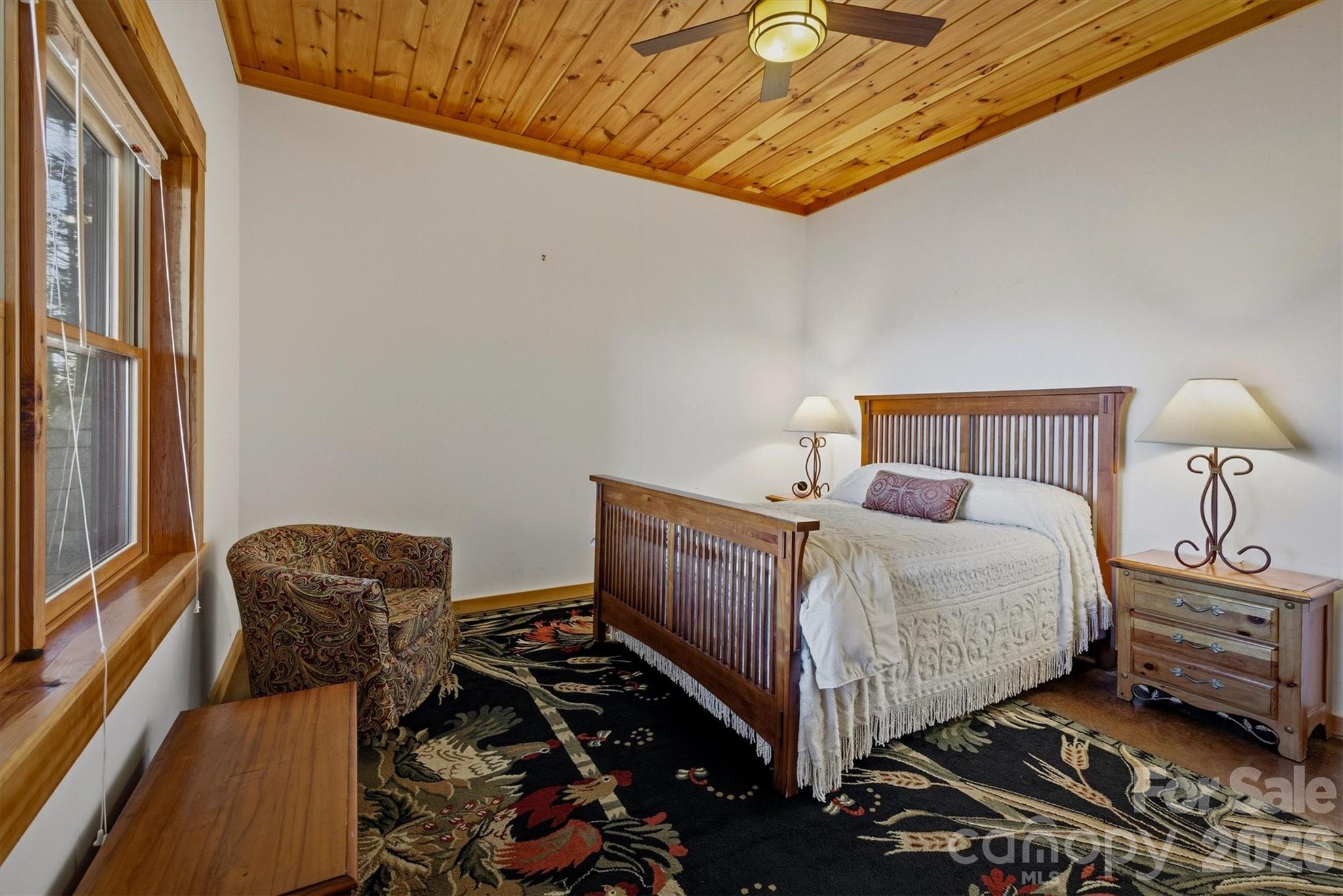 334 Scenic Vista Drive — Nebo