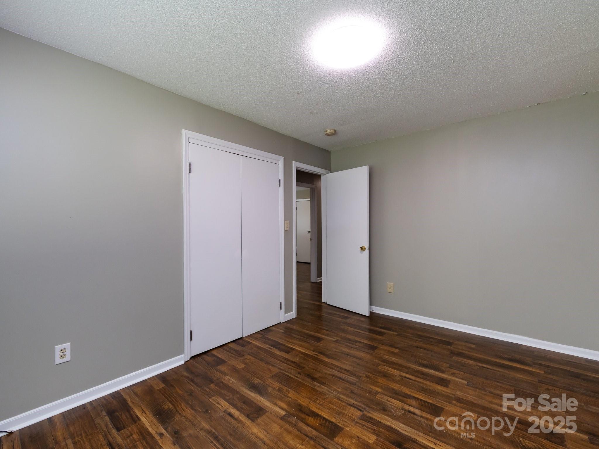 7109 Bisaner Street — Charlotte
