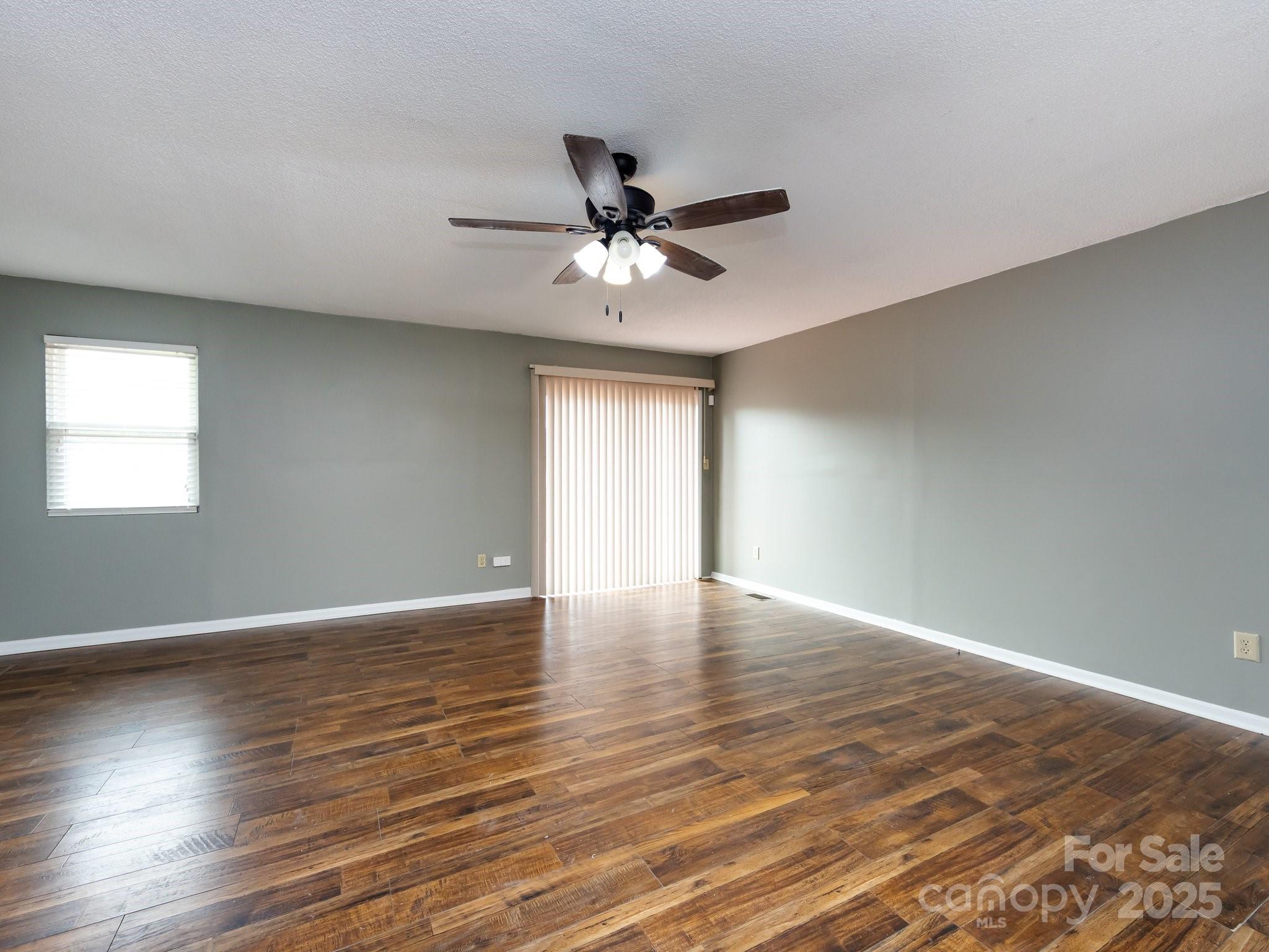 7109 Bisaner Street — Charlotte