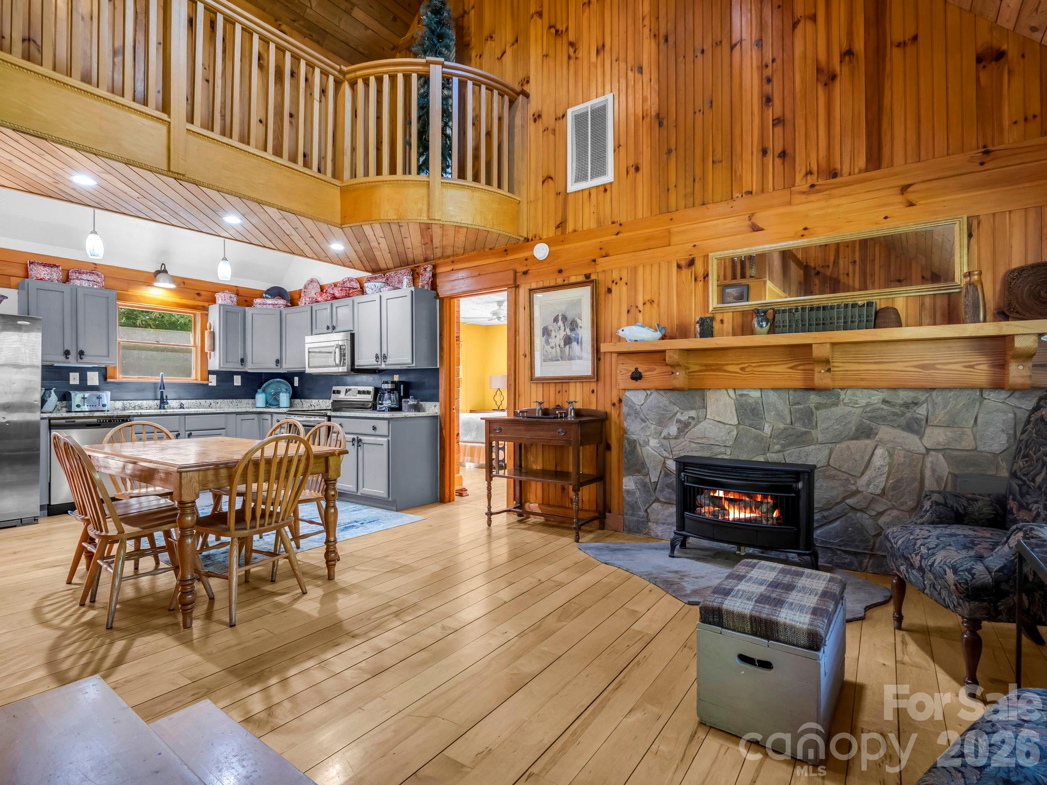 382 First Broad Drive — Bostic
