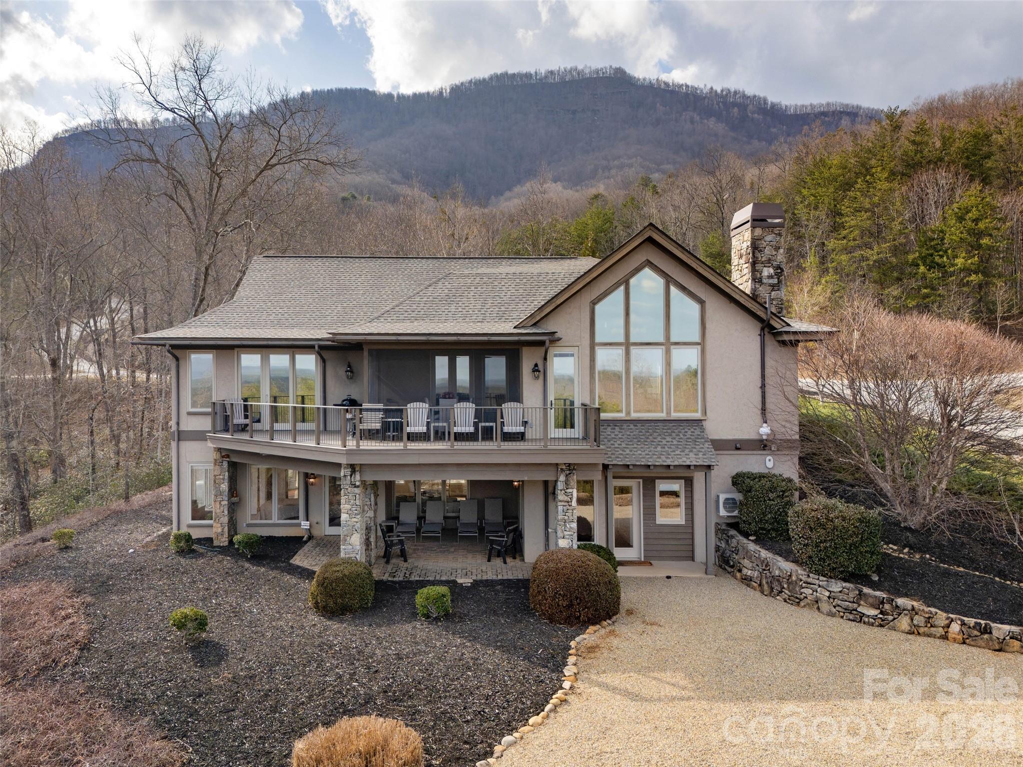 2435 Deep Gap Farm Road E — Mill Spring
