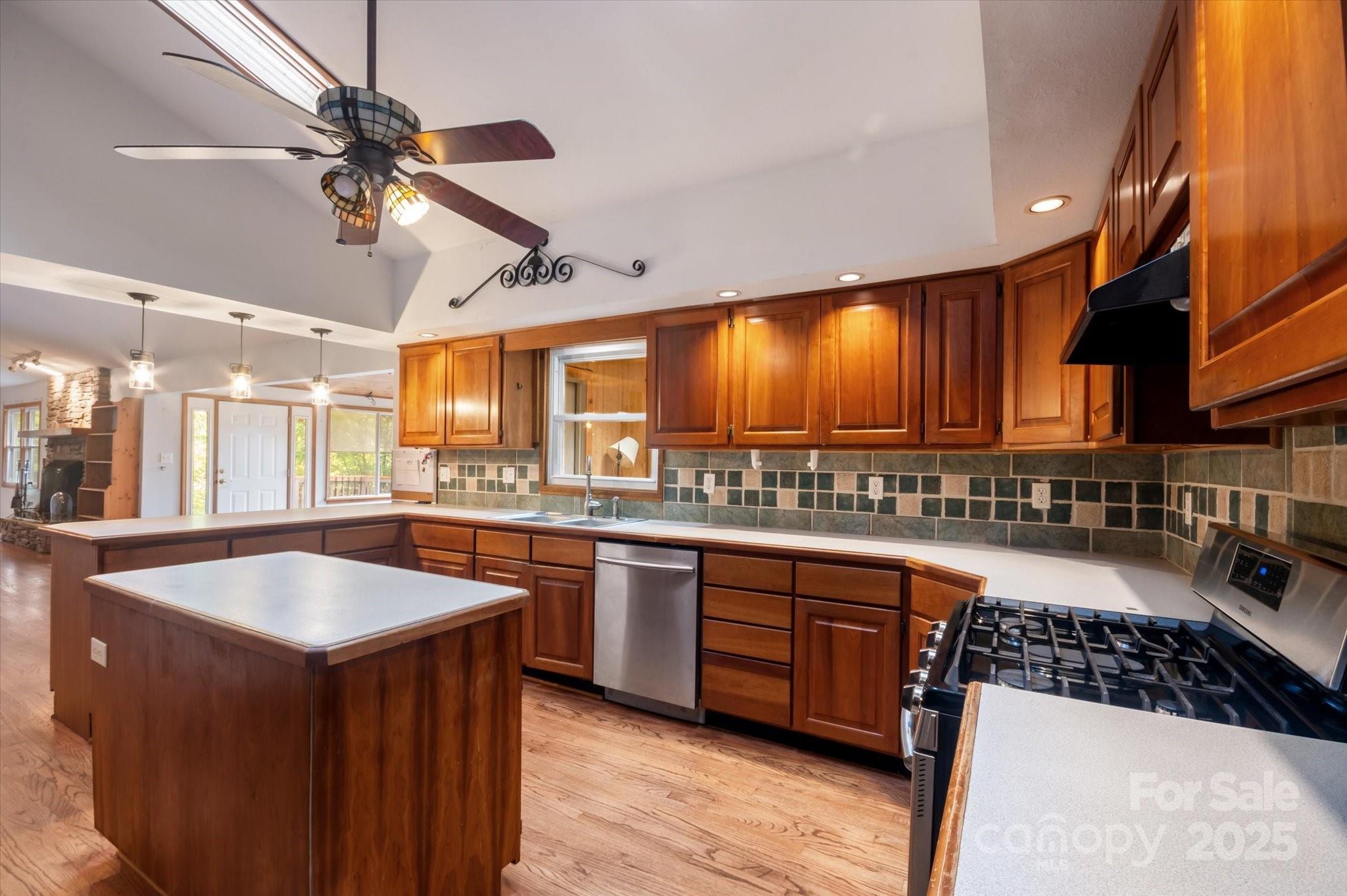 89 Quiet Pond Lane — Pisgah Forest