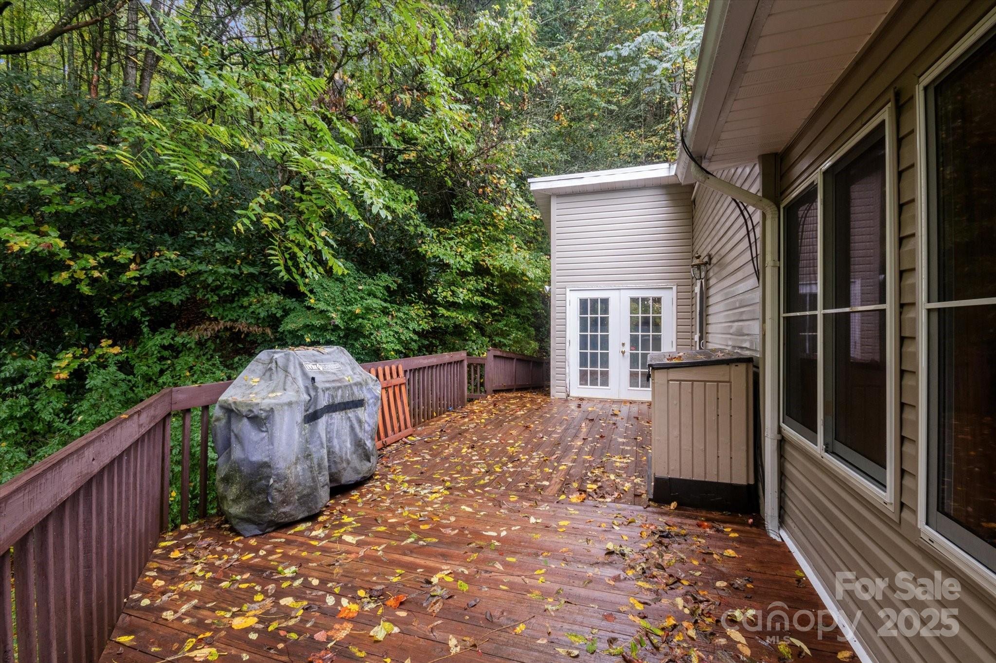 89 Quiet Pond Lane — Pisgah Forest