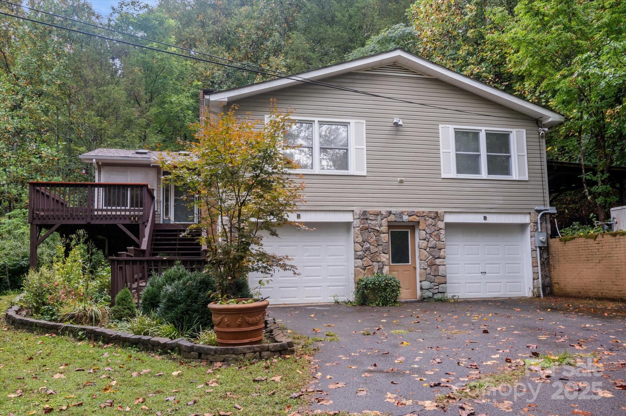 89 Quiet Pond Lane — Pisgah Forest