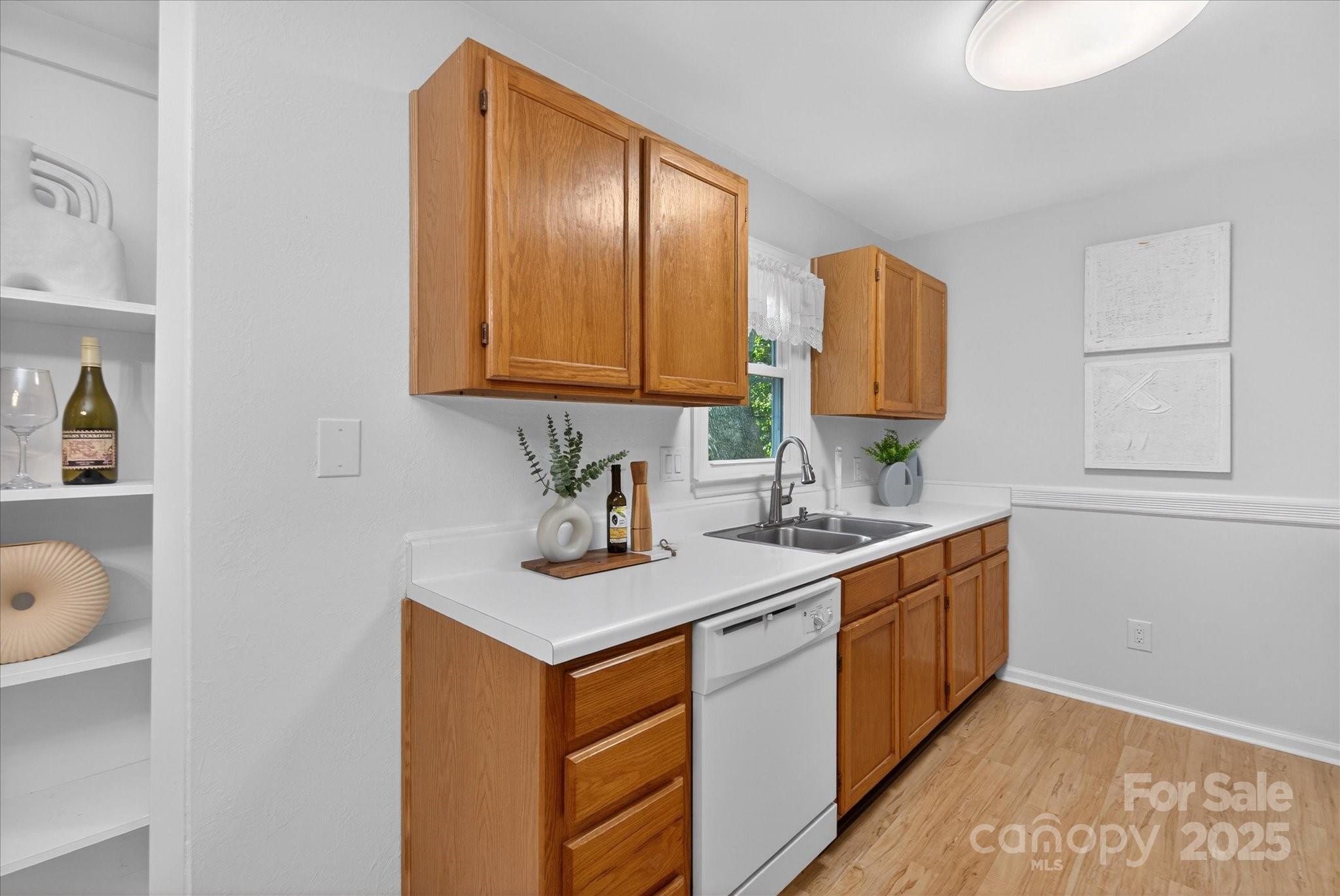 430 Queens Road #311 — Charlotte
