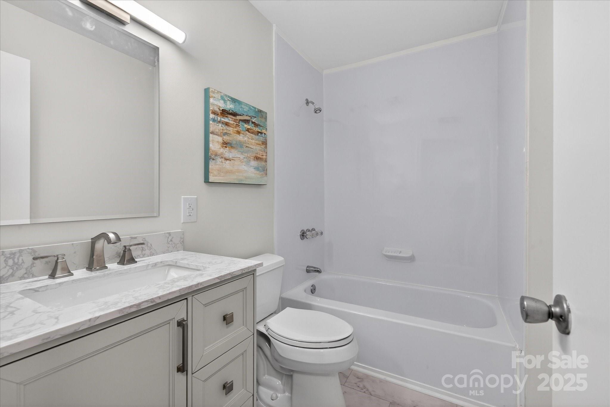 430 Queens Road #311 — Charlotte