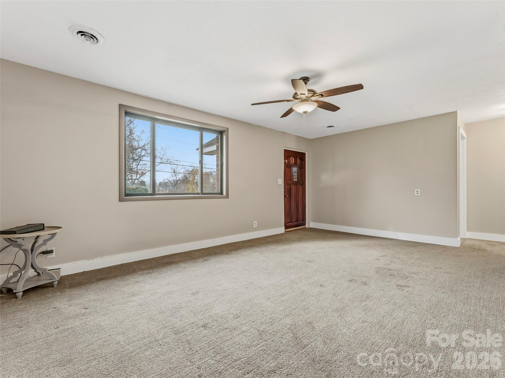605 Dana Road — Hendersonville