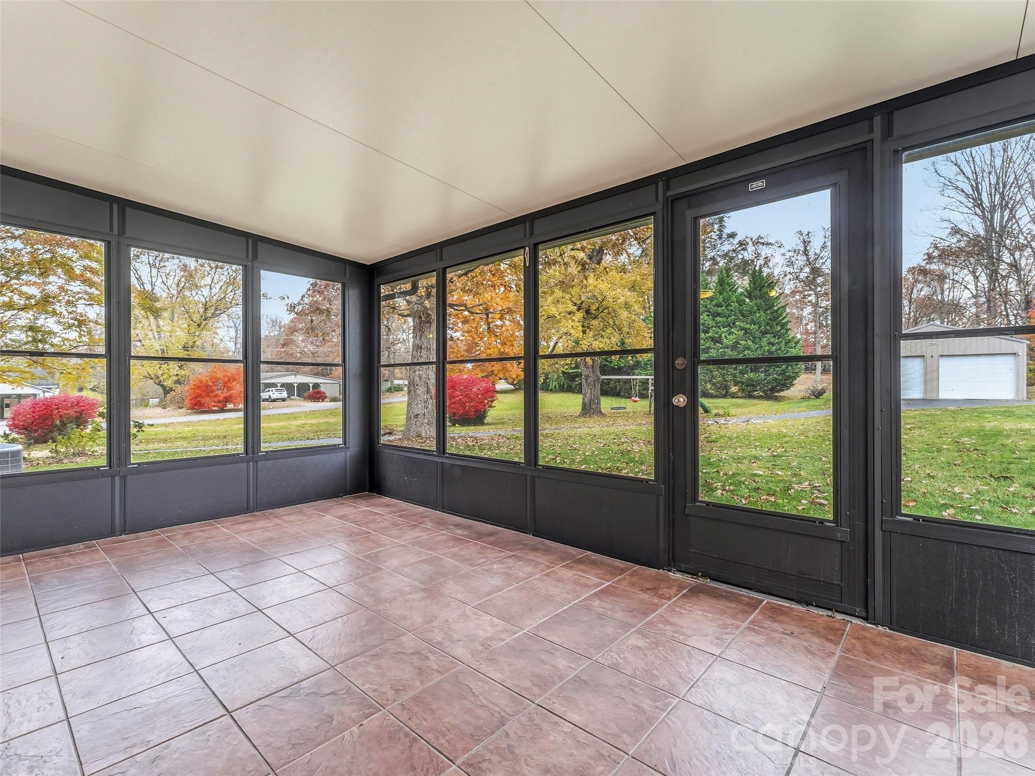 605 Dana Road — Hendersonville