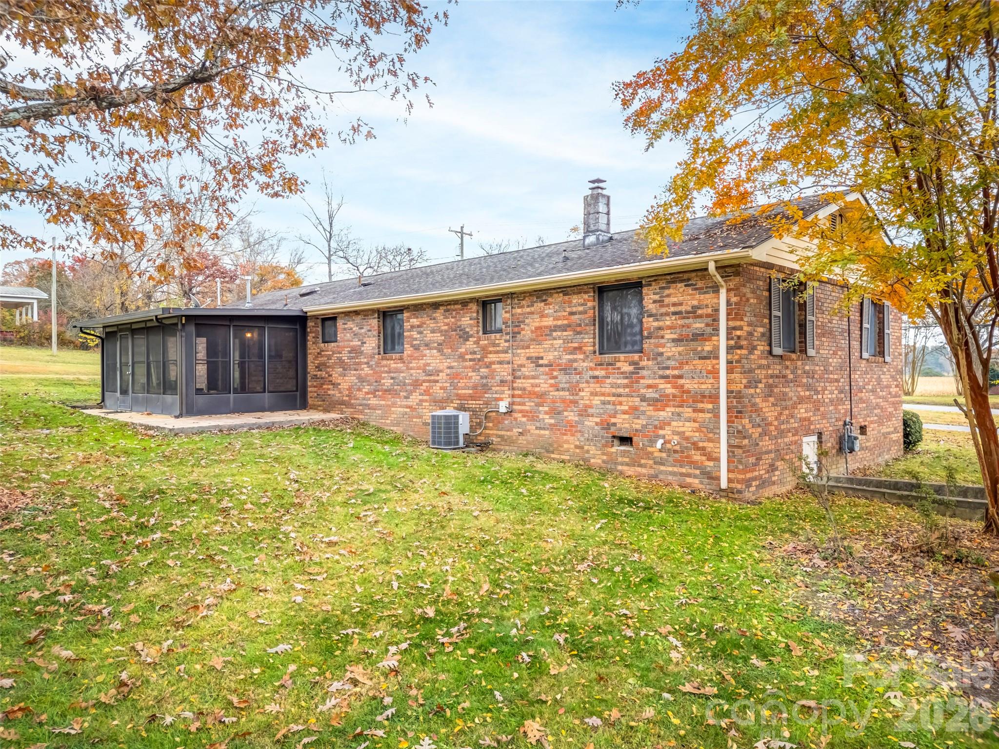 605 Dana Road — Hendersonville