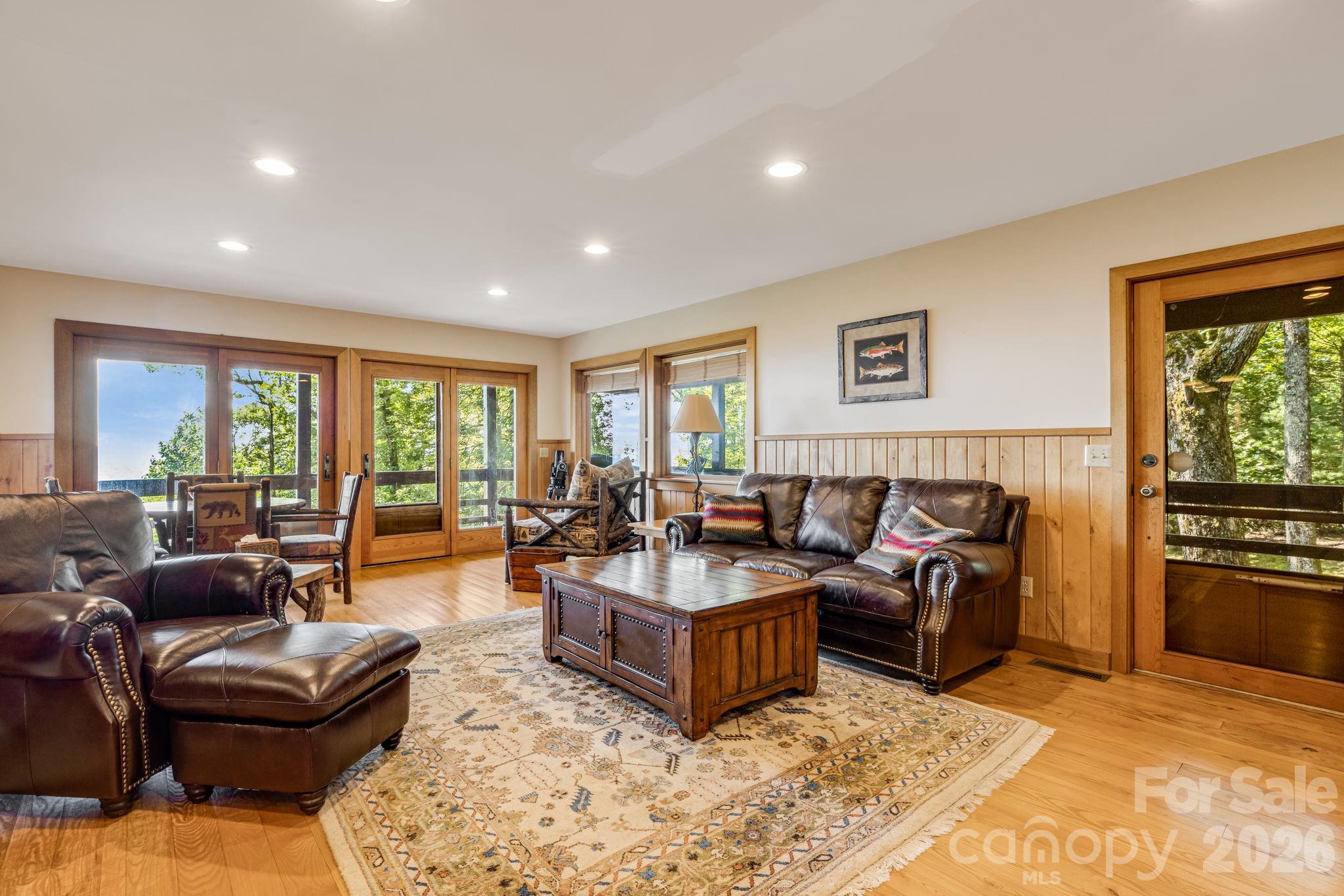 765/764 Osborne Knob Road — Little Switzerland