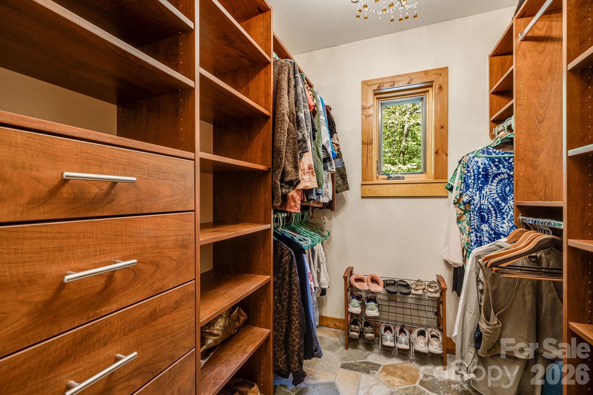 765/764 Osborne Knob Road — Little Switzerland