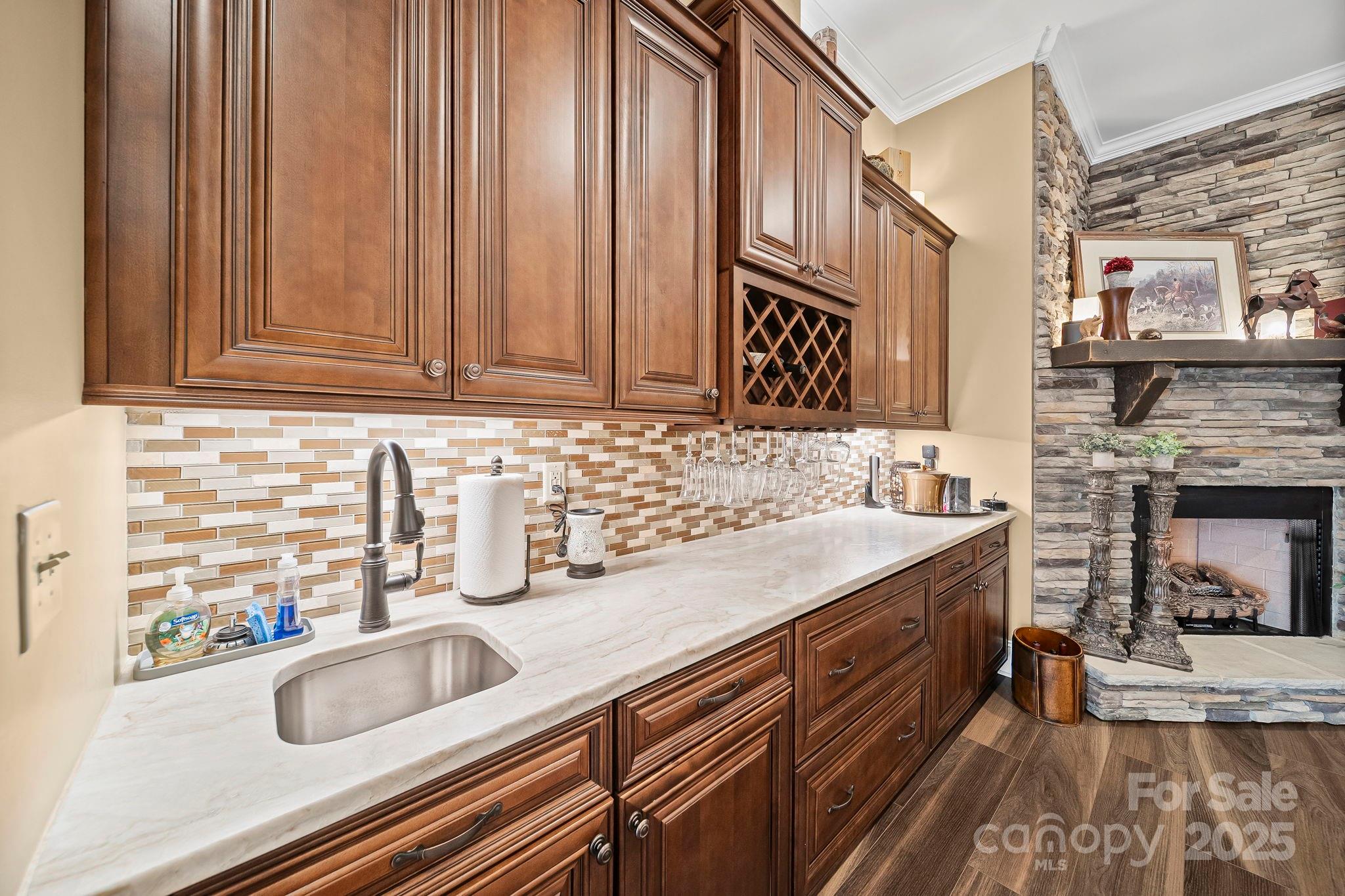 5702 Army Road — Marshville