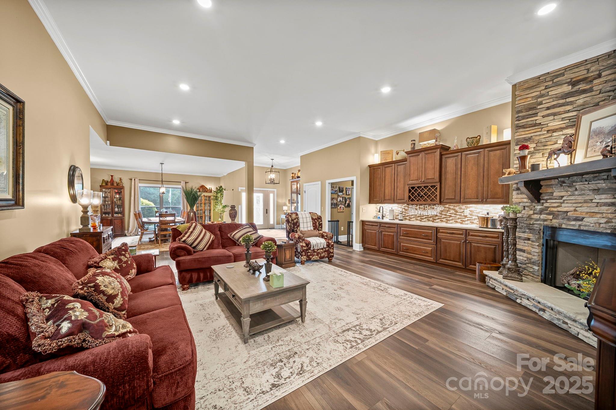 5702 Army Road — Marshville