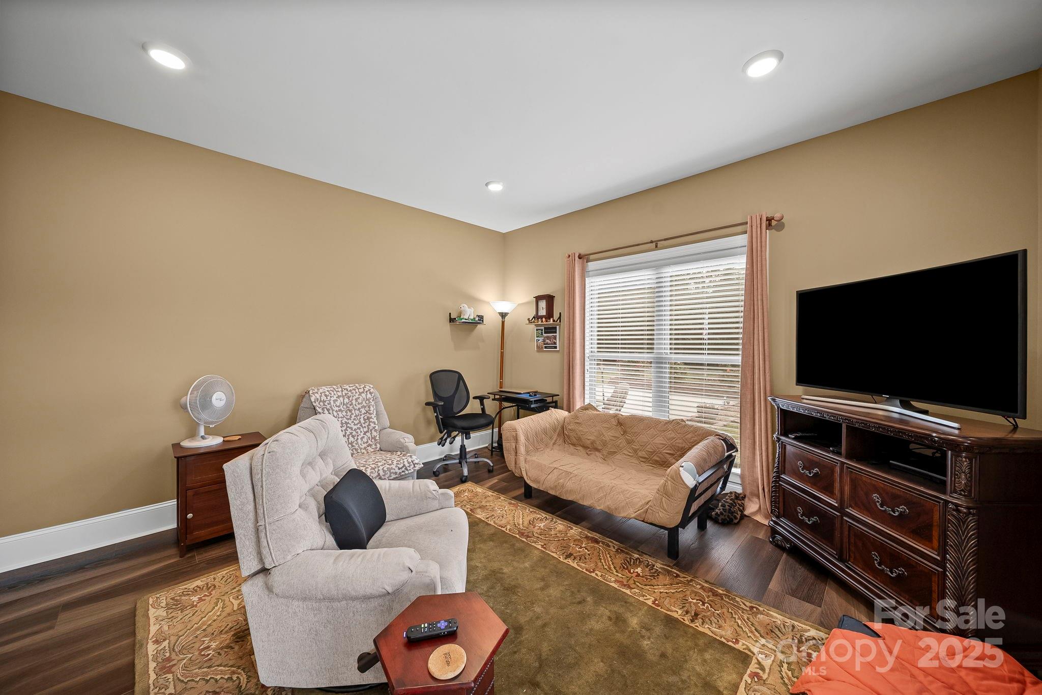 5702 Army Road — Marshville