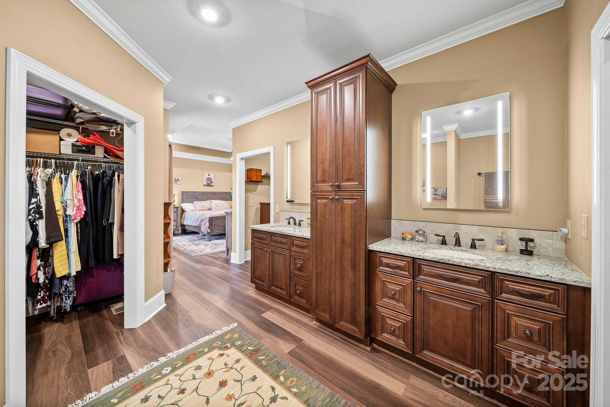 5702 Army Road — Marshville