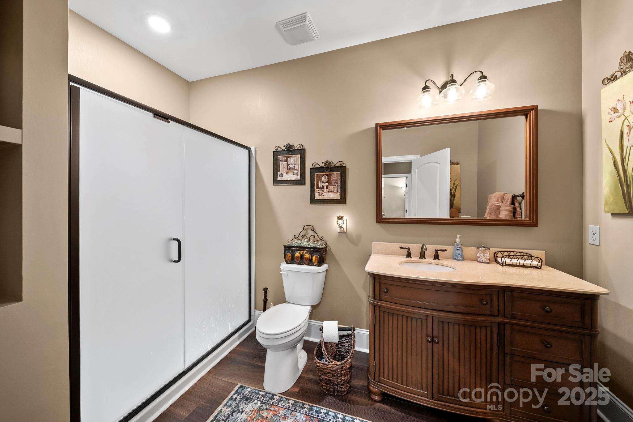 5702 Army Road — Marshville