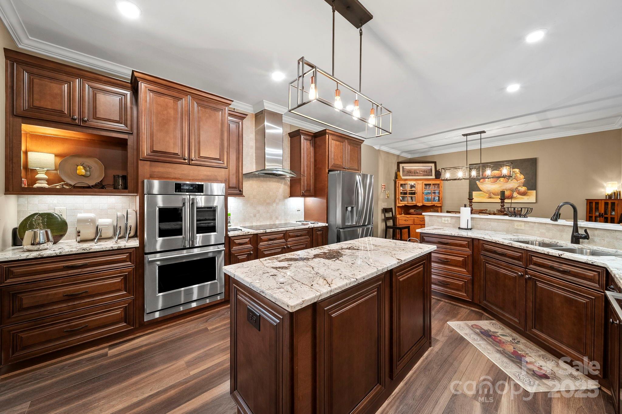 5702 Army Road — Marshville