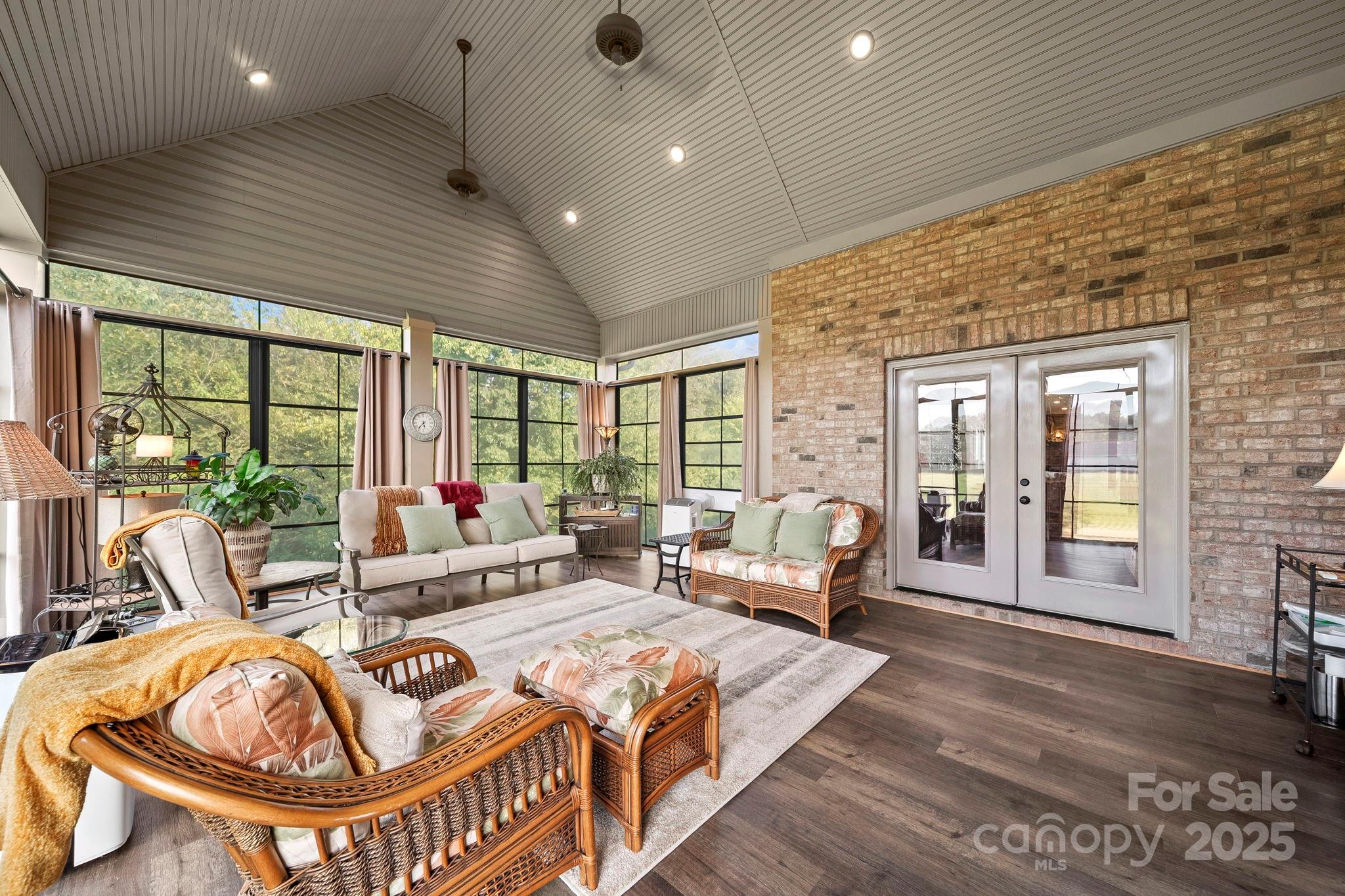 5702 Army Road — Marshville