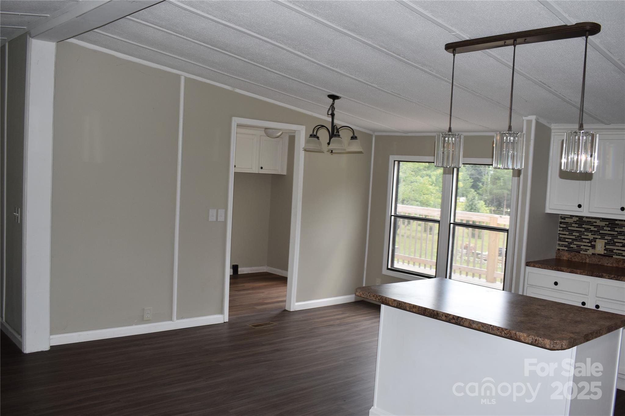 91 Sweet Gum Drive — Nebo