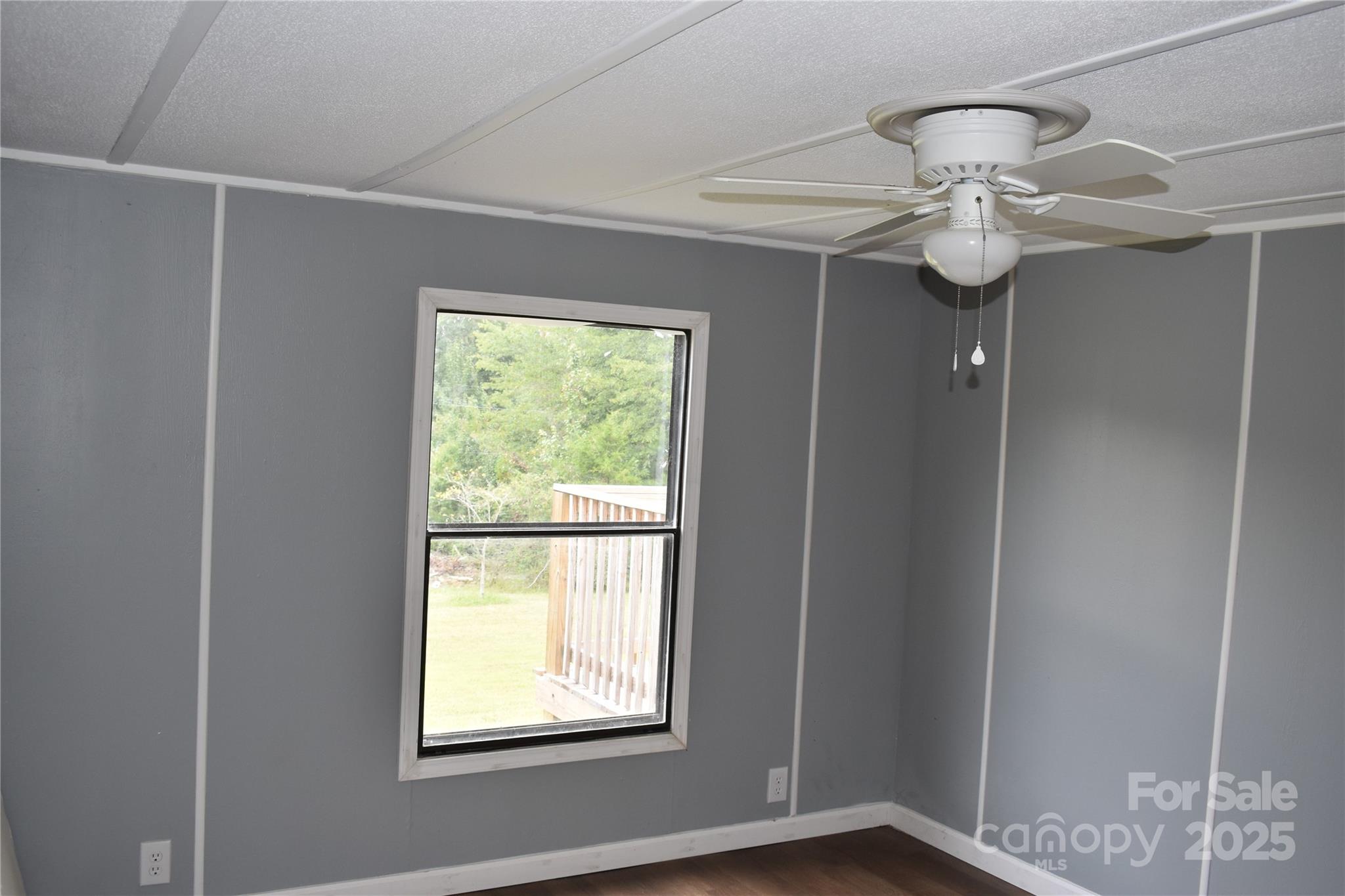 91 Sweet Gum Drive — Nebo