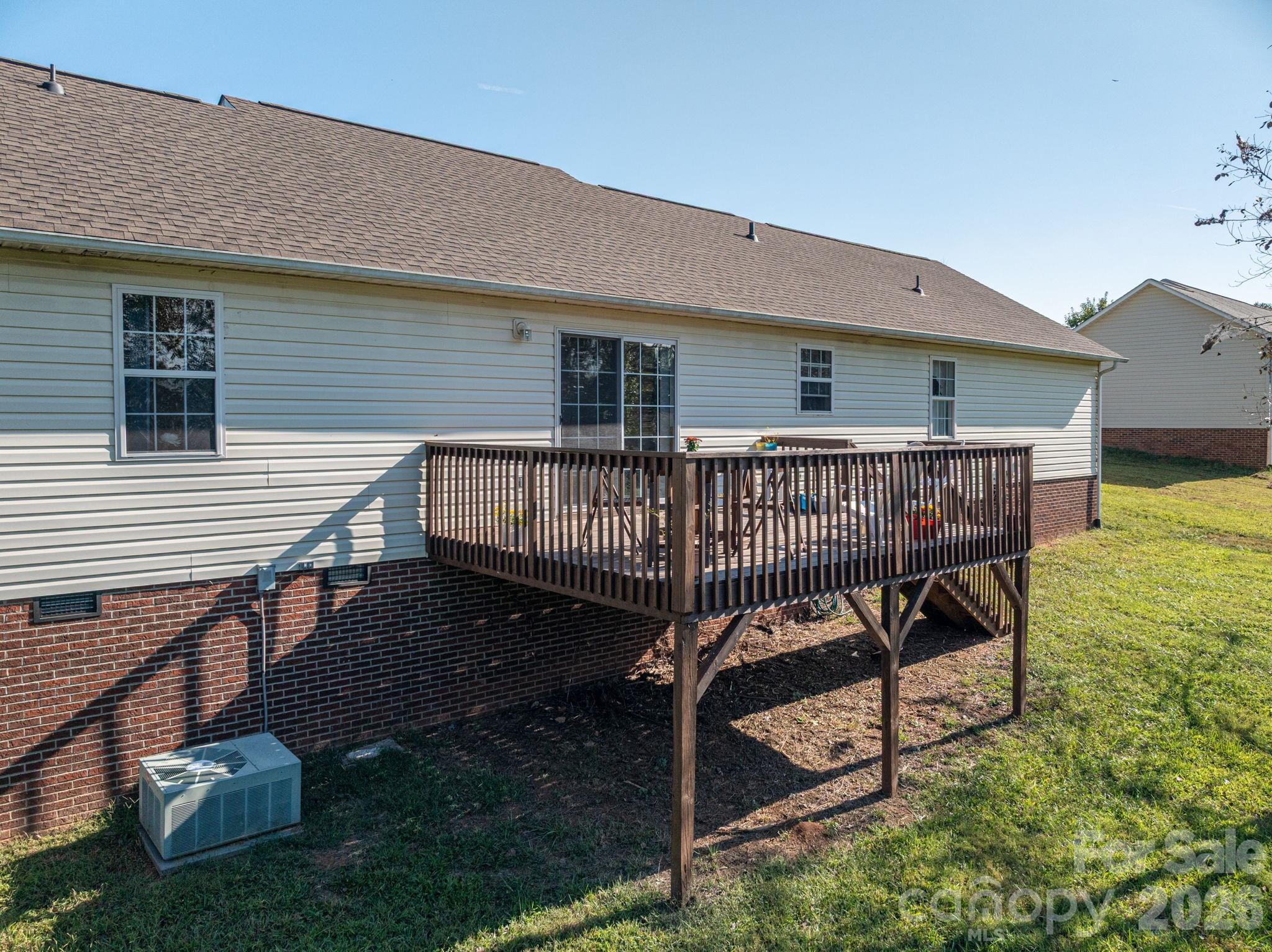 1371 Millrace Drive — Conover