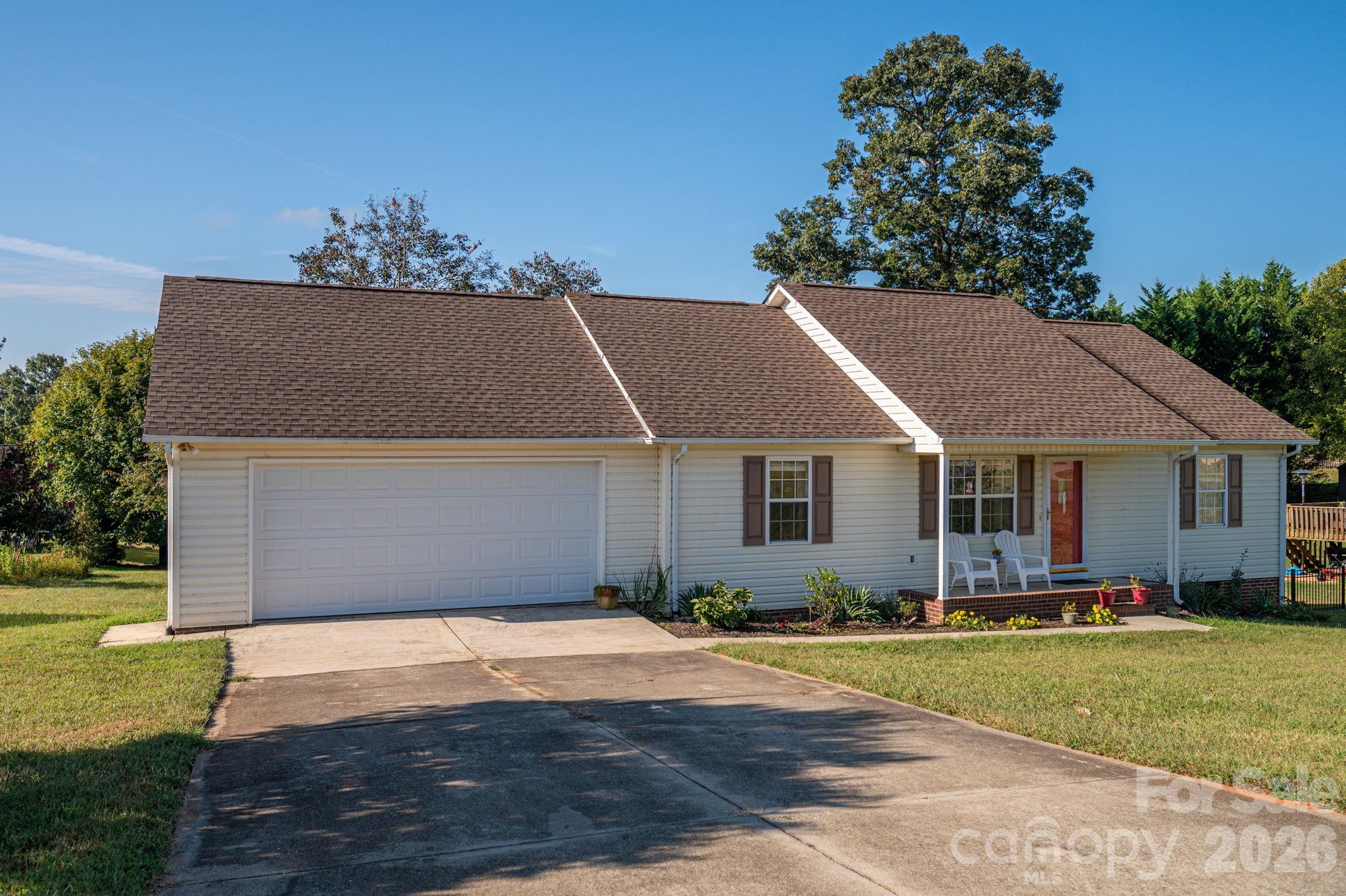 1371 Millrace Drive — Conover
