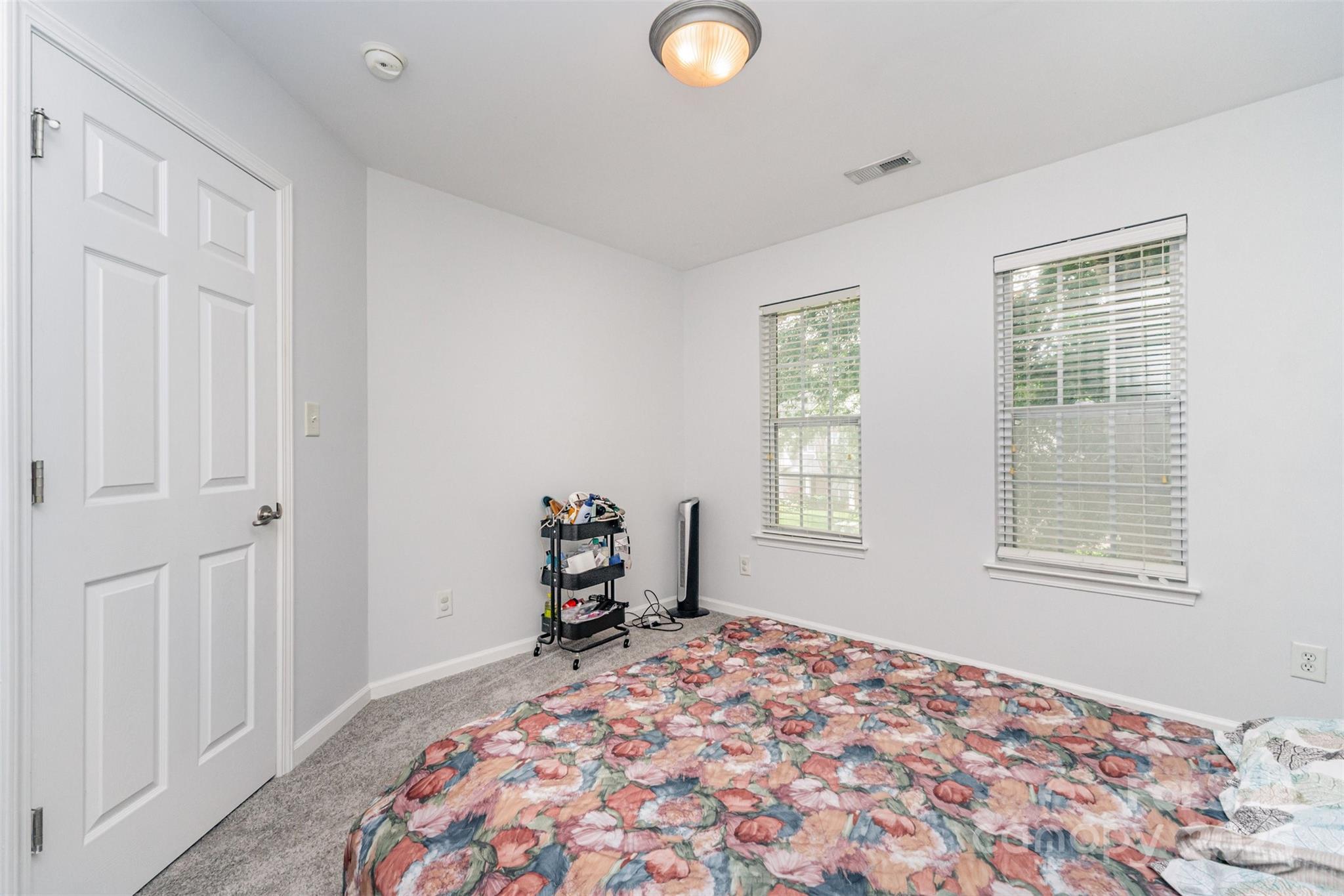 2823 Oakdale Pasture Drive — Charlotte