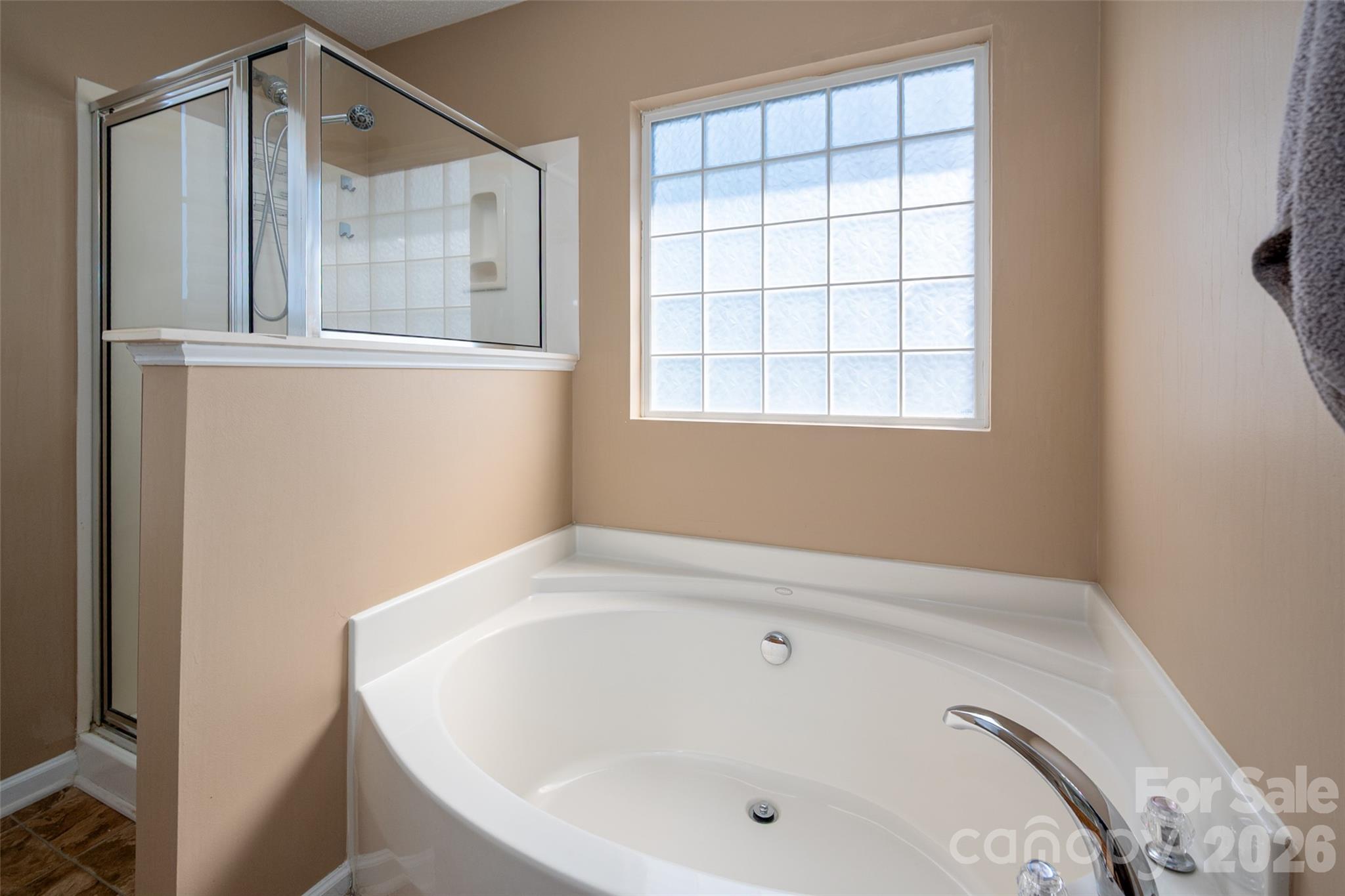 6934 Tanners Creek Drive — Huntersville