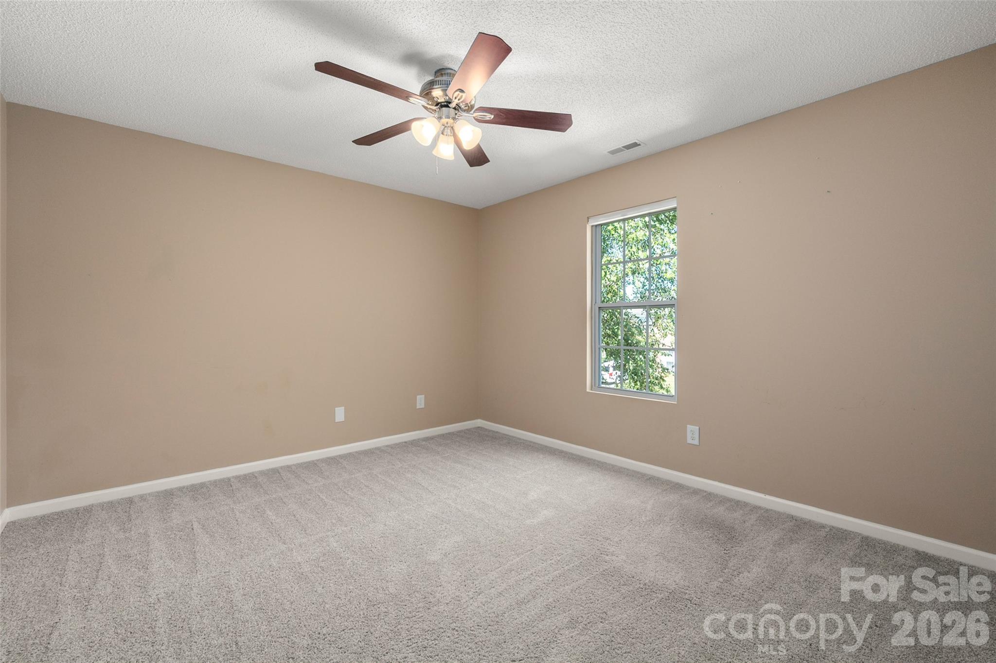 6934 Tanners Creek Drive — Huntersville