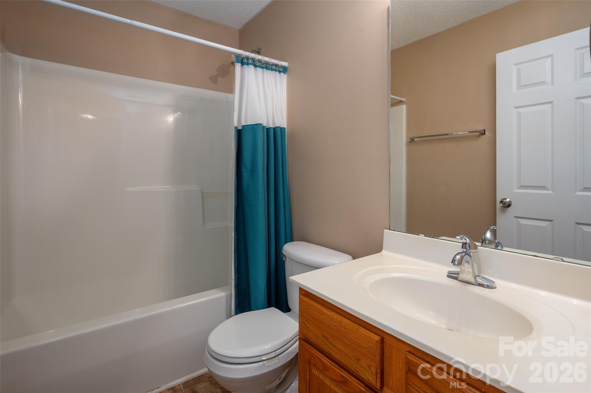 6934 Tanners Creek Drive — Huntersville