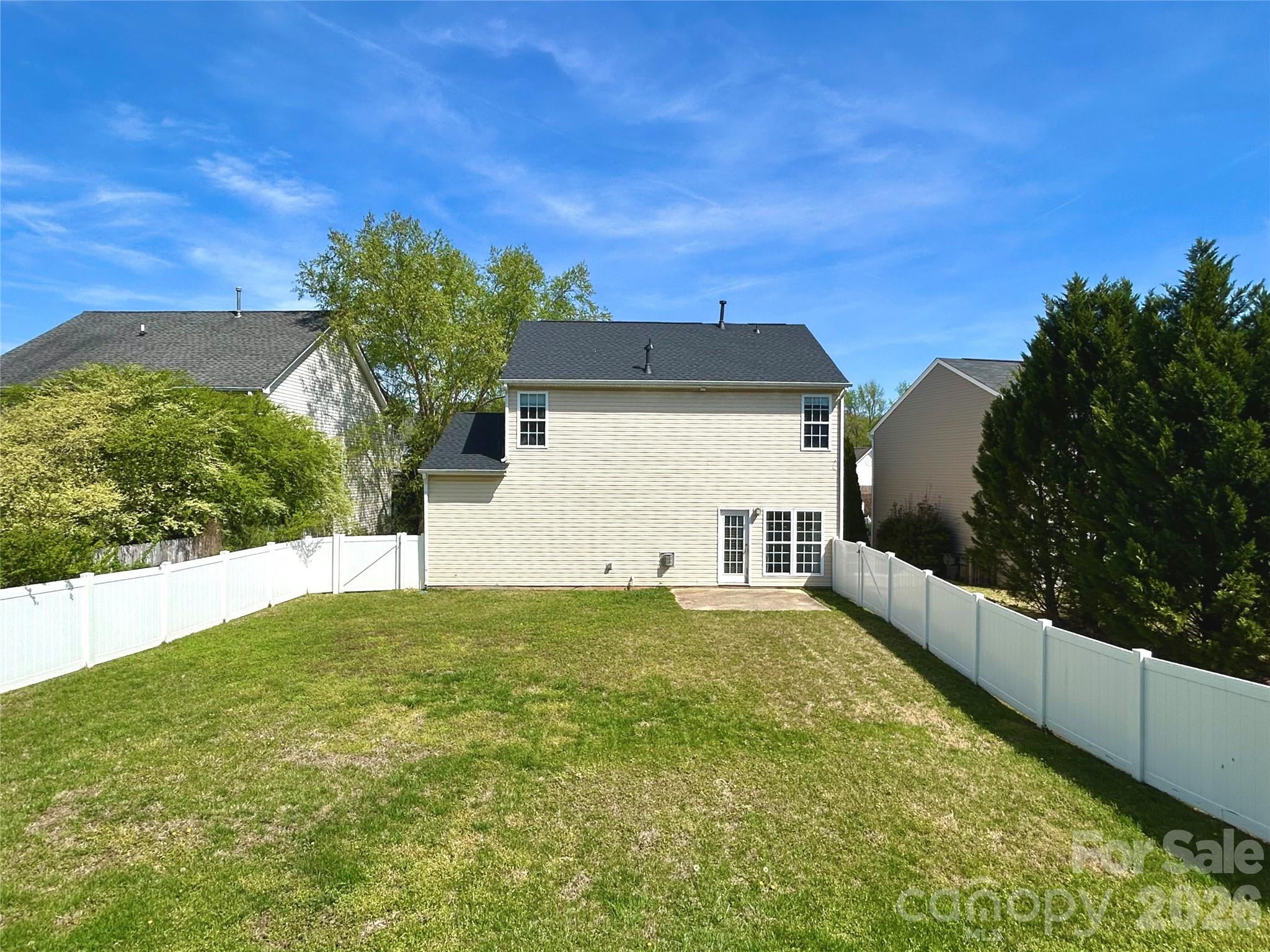 6934 Tanners Creek Drive — Huntersville