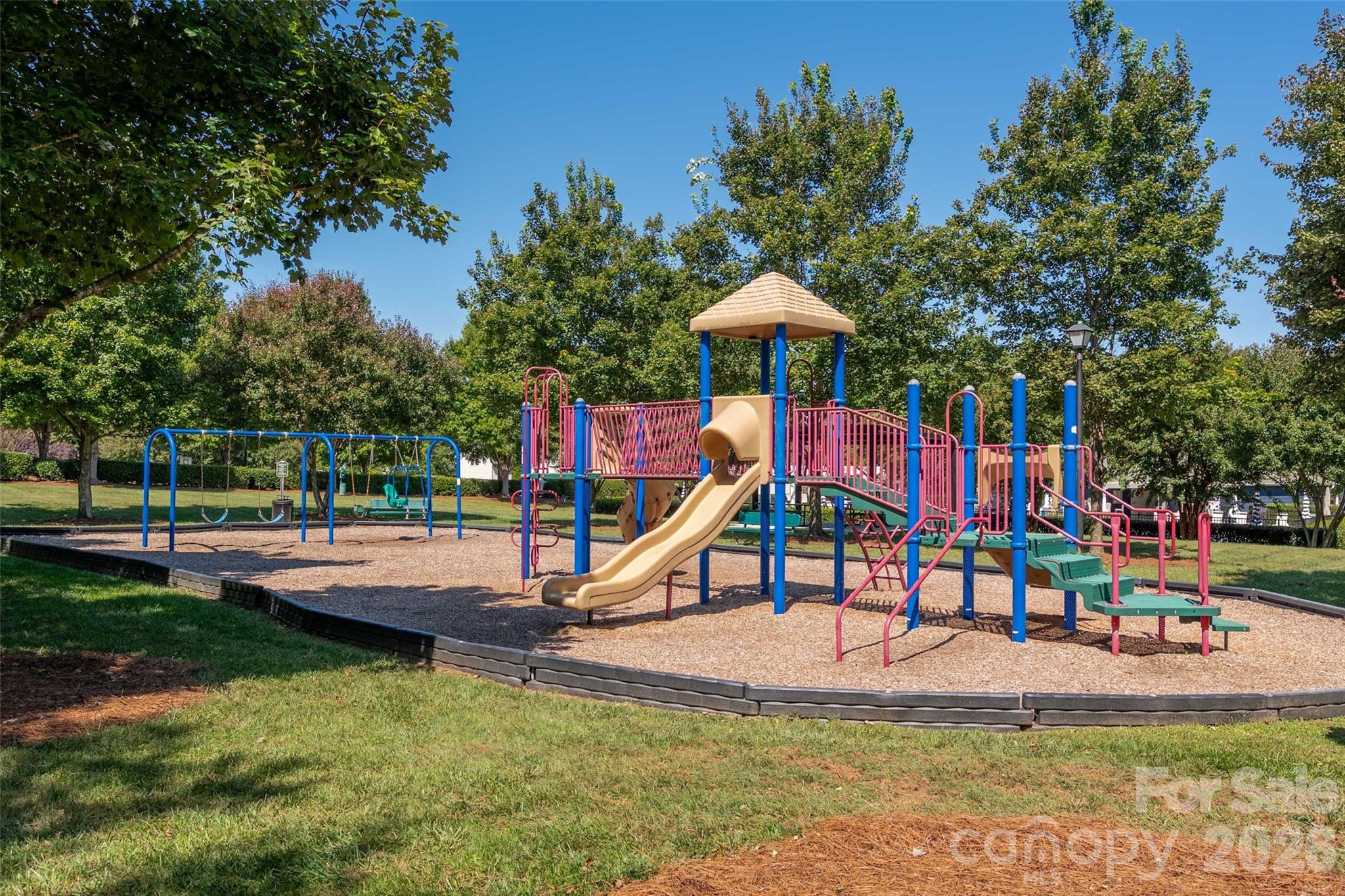 6934 Tanners Creek Drive — Huntersville