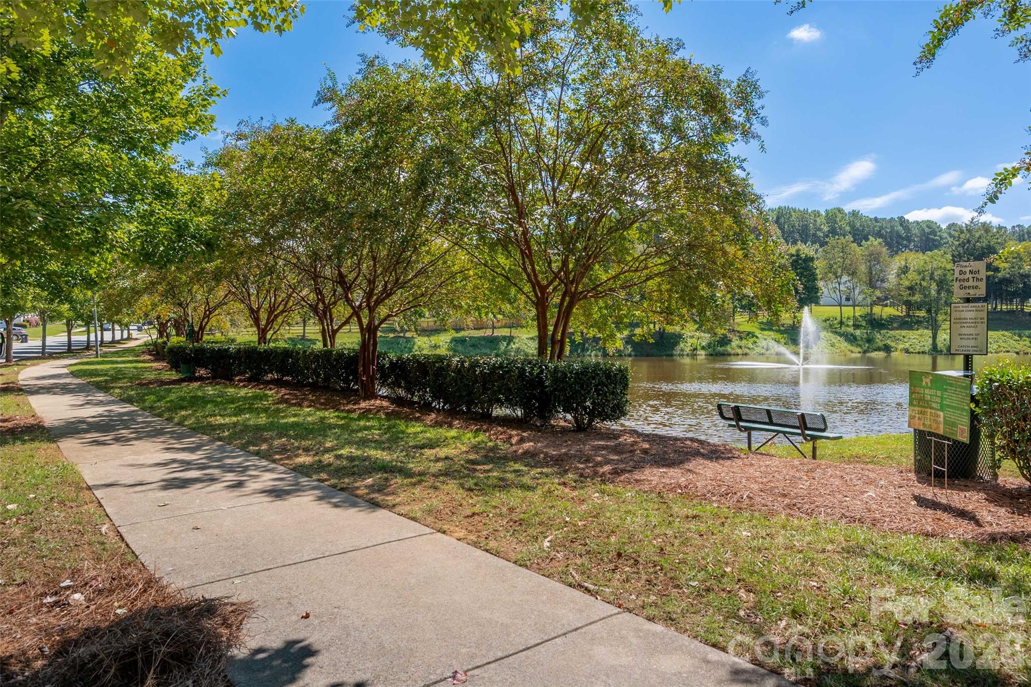 6934 Tanners Creek Drive — Huntersville