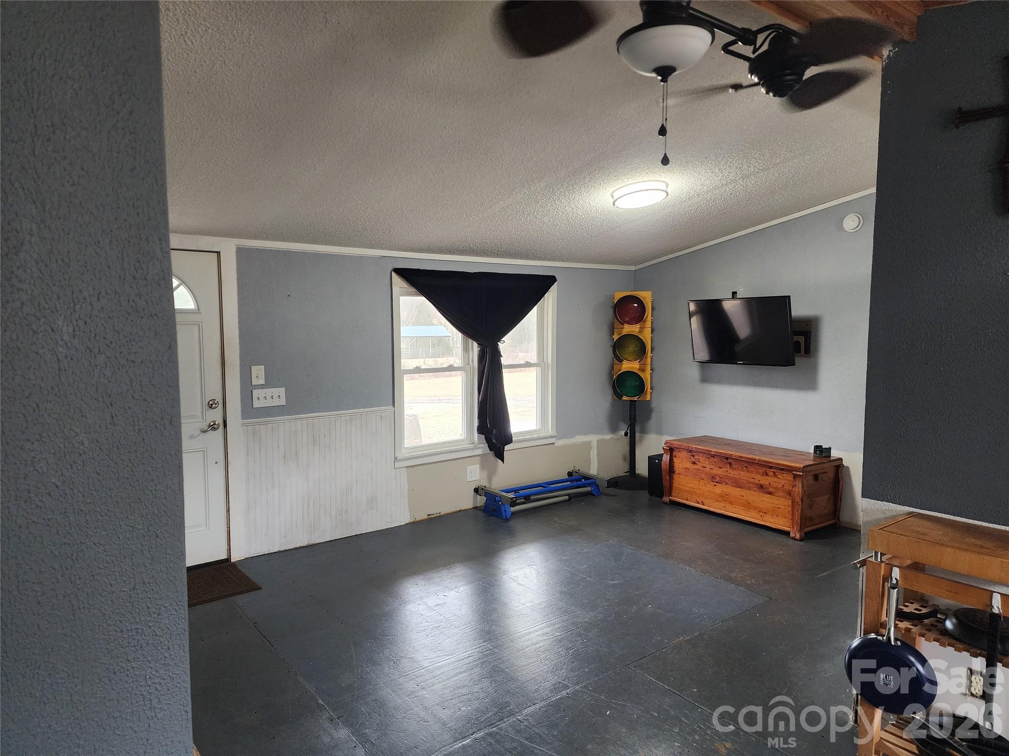 303 Johnson Dairy Road — Mooresville