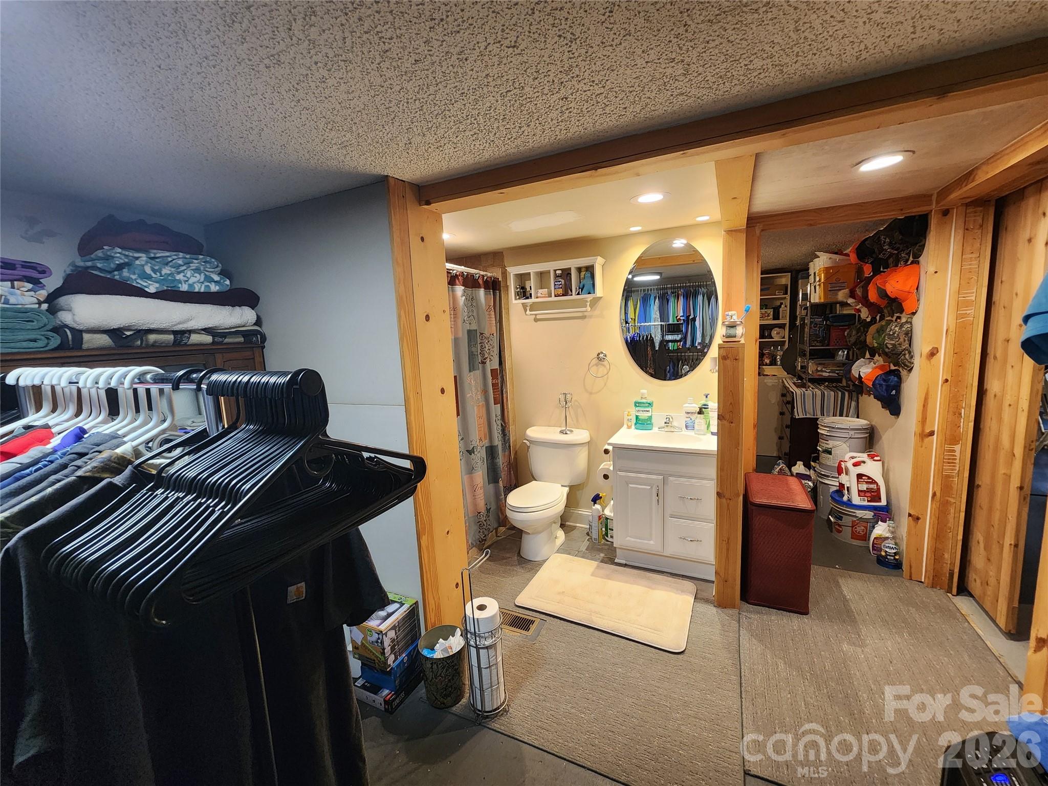 303 Johnson Dairy Road — Mooresville