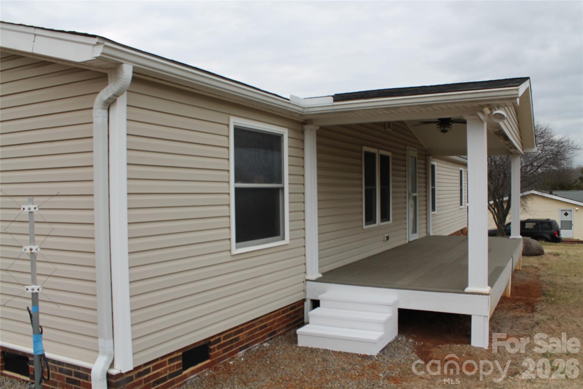 303 Johnson Dairy Road — Mooresville