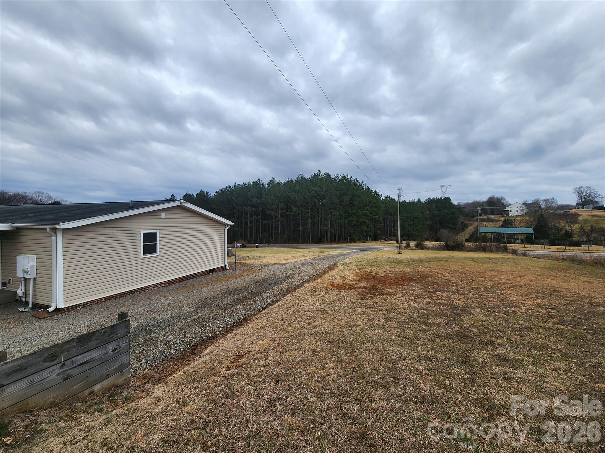 303 Johnson Dairy Road — Mooresville