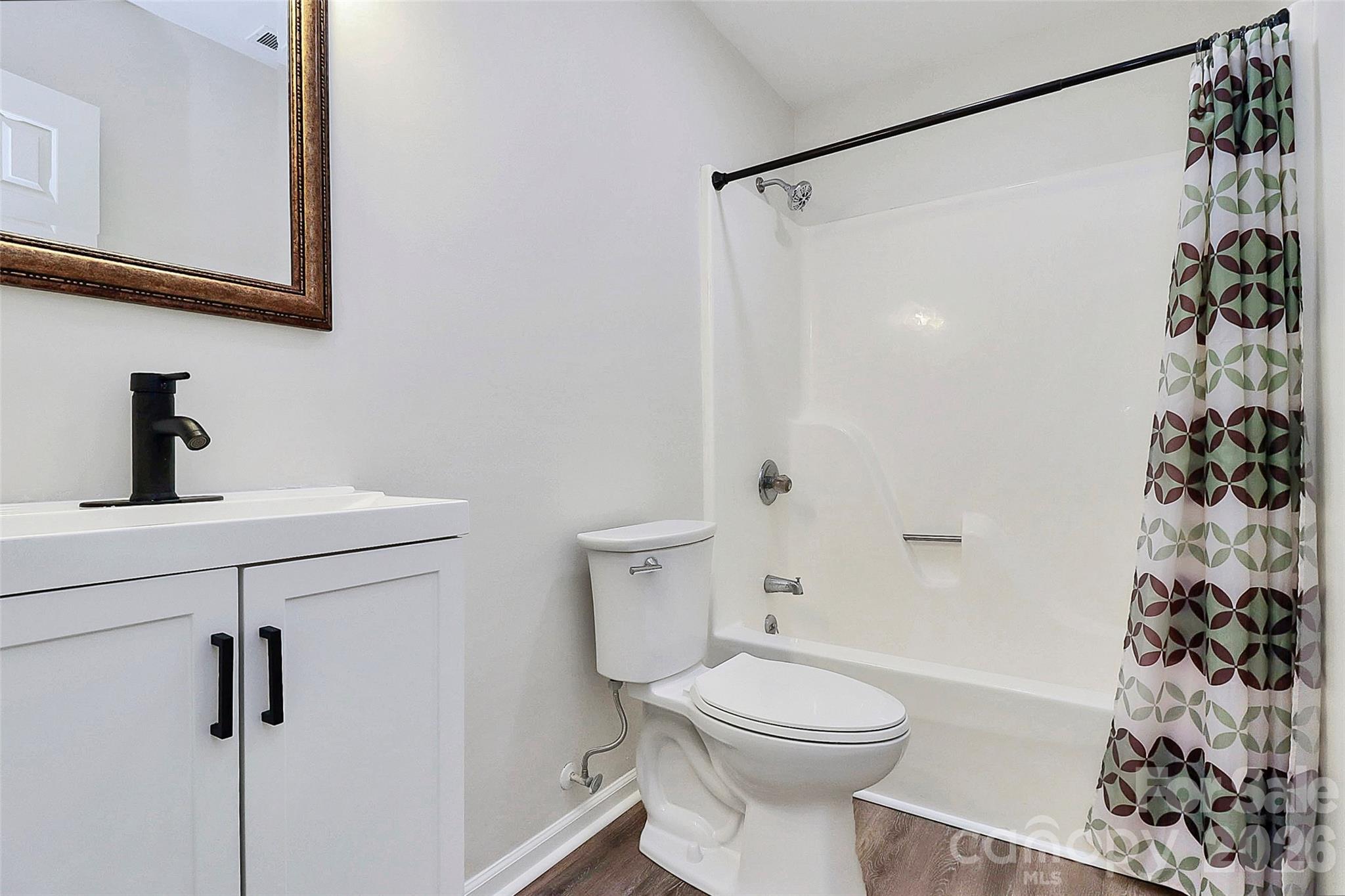 16 Woodvine Lane — Clover