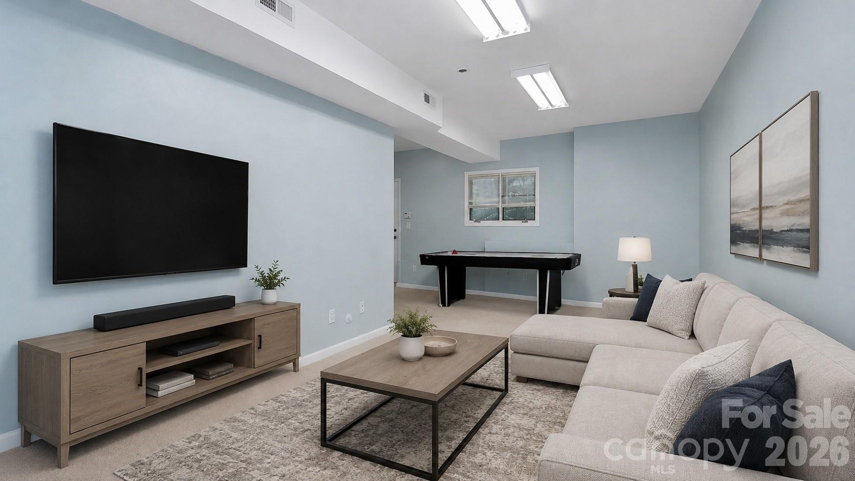 16 Woodvine Lane — Clover