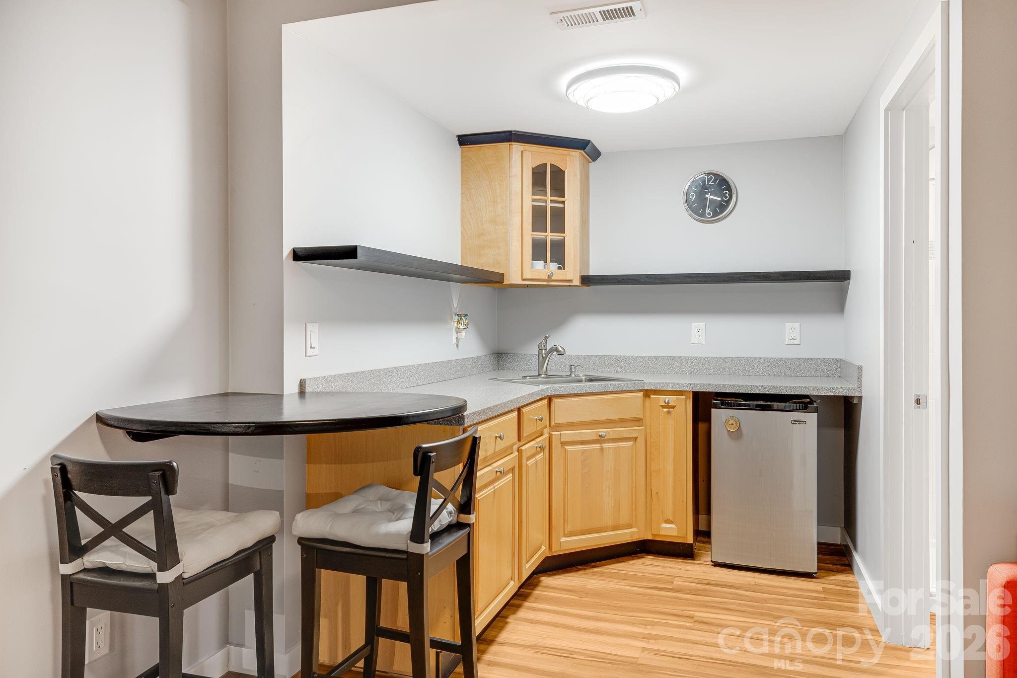 1387 Woods Ammons Road — Mars Hill