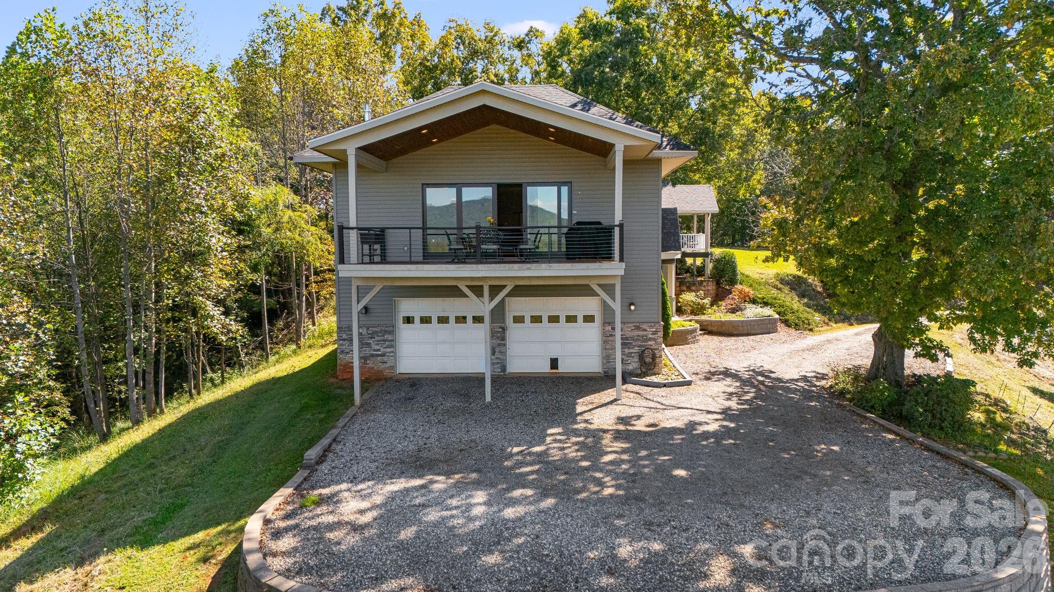 1387 Woods Ammons Road — Mars Hill