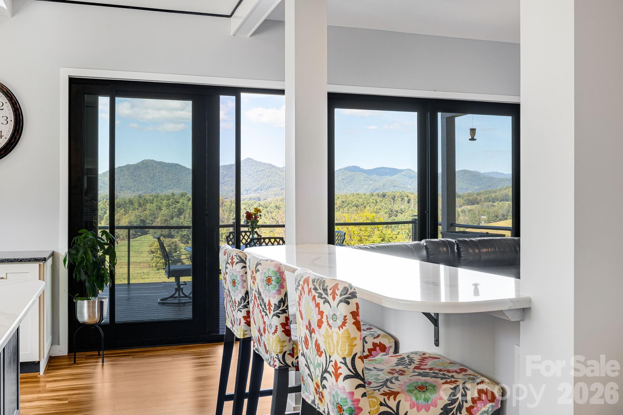 1387 Woods Ammons Road — Mars Hill