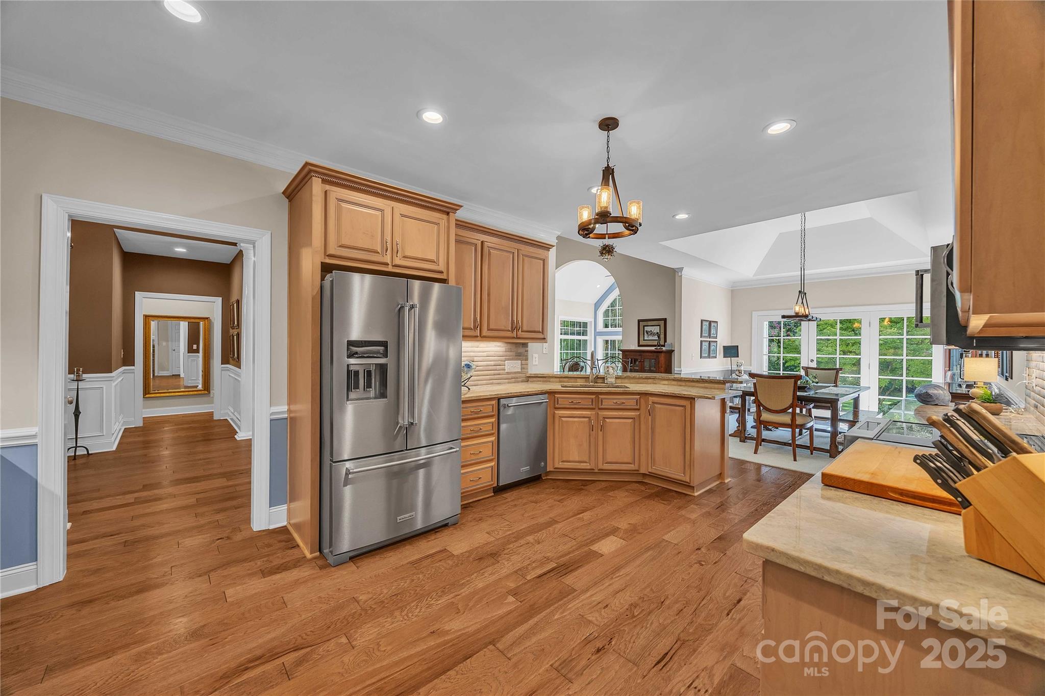 322 W Glenview Drive — Salisbury