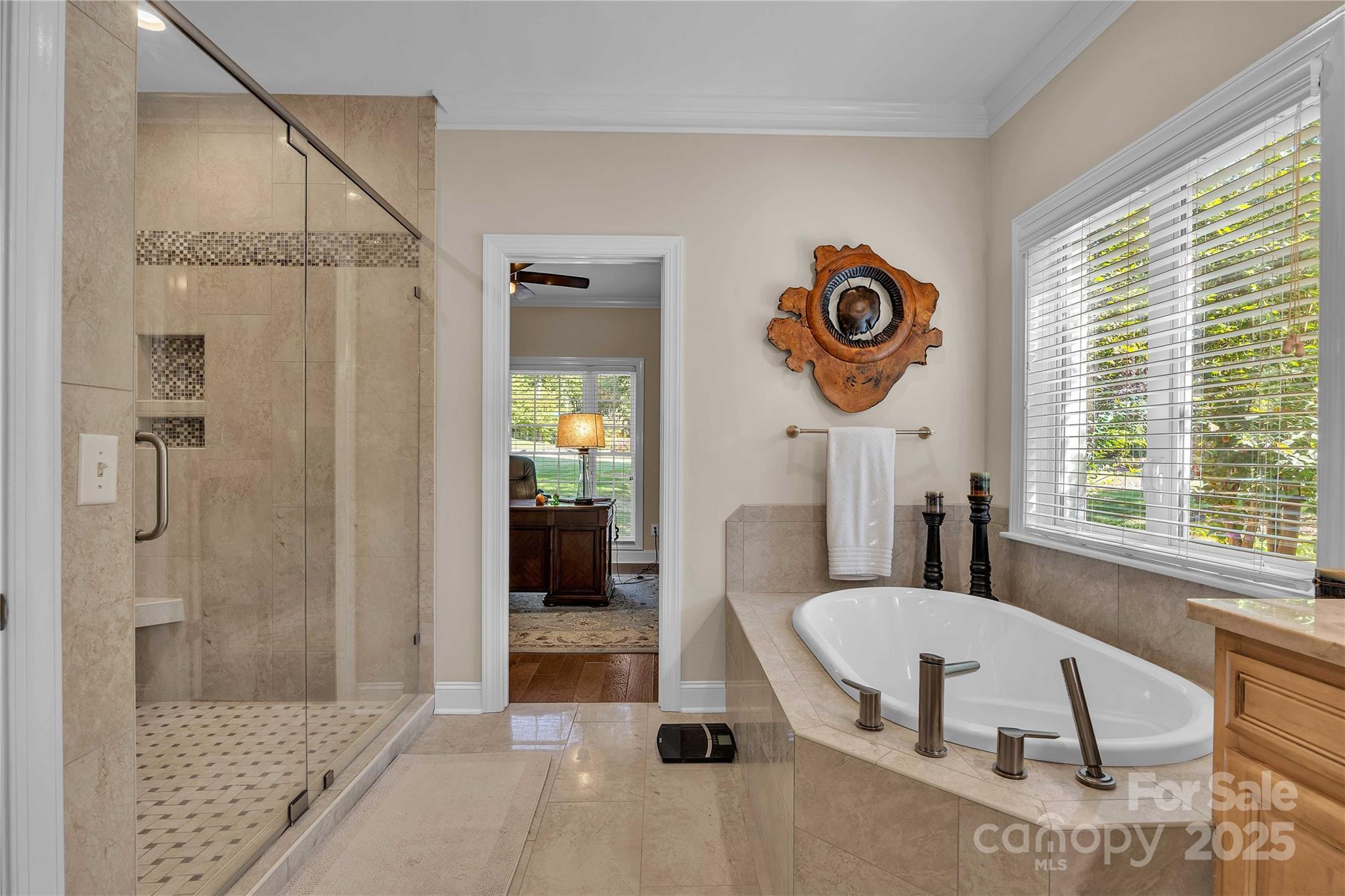 322 W Glenview Drive — Salisbury