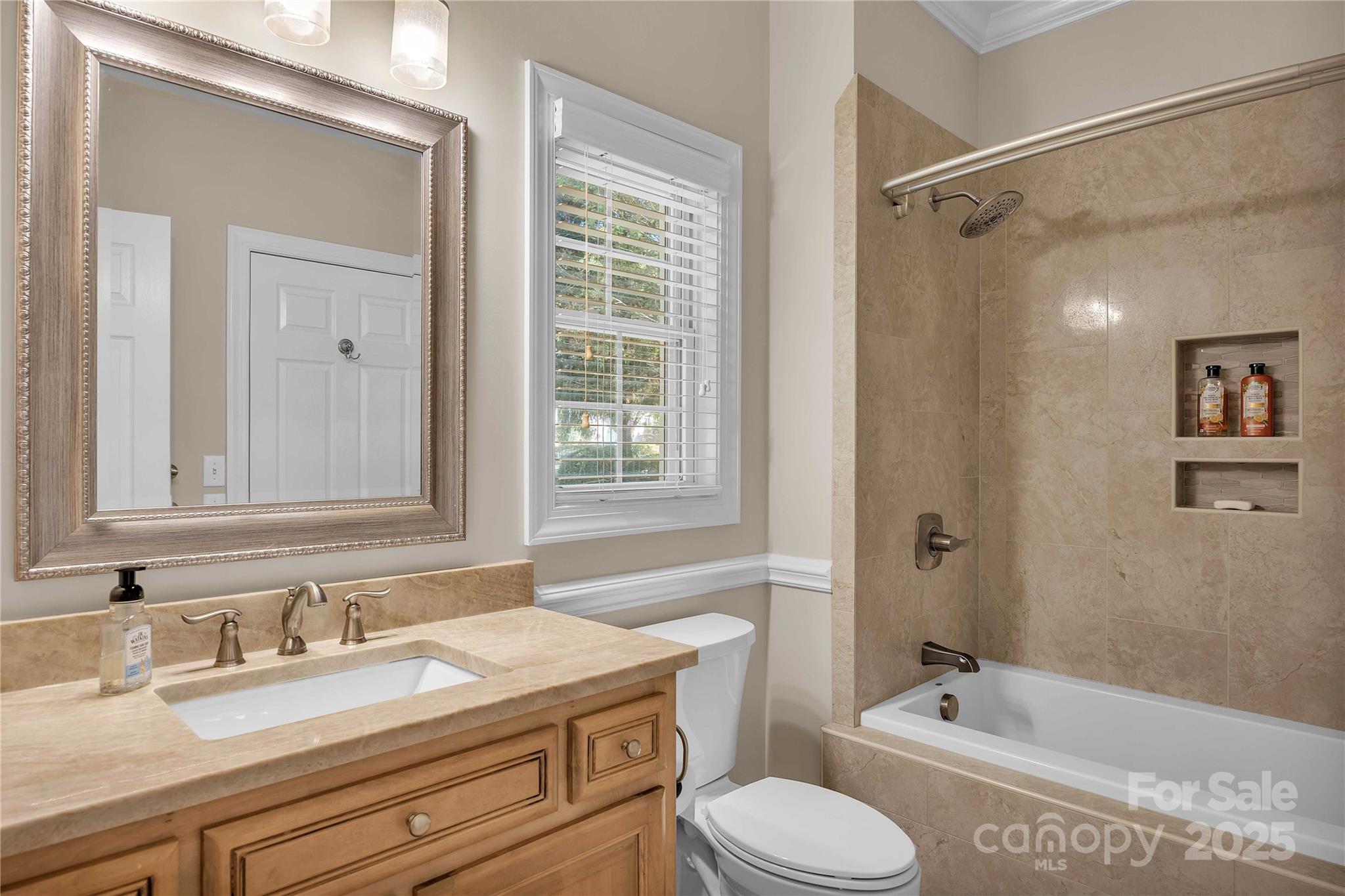 322 W Glenview Drive — Salisbury