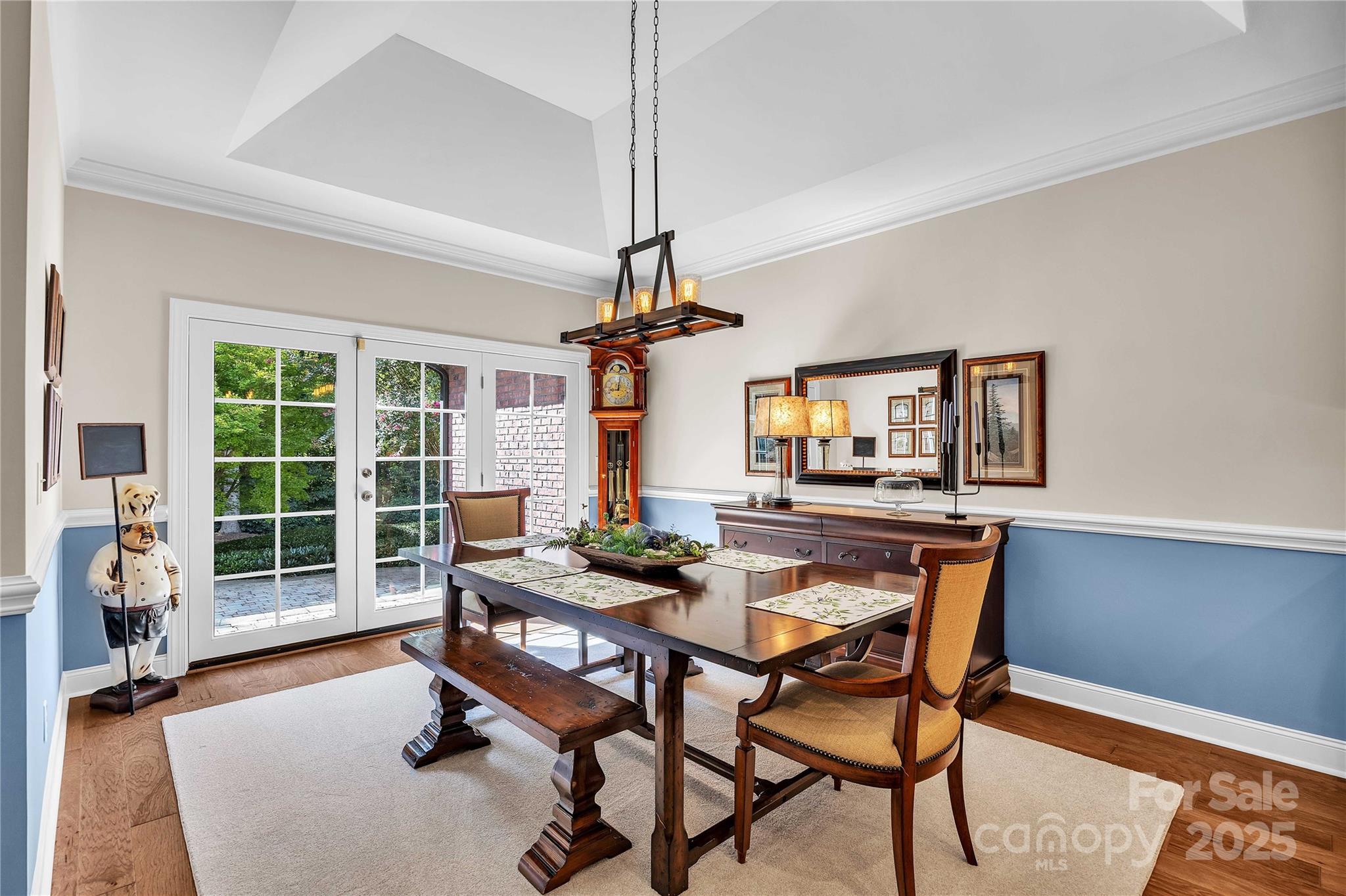 322 W Glenview Drive — Salisbury