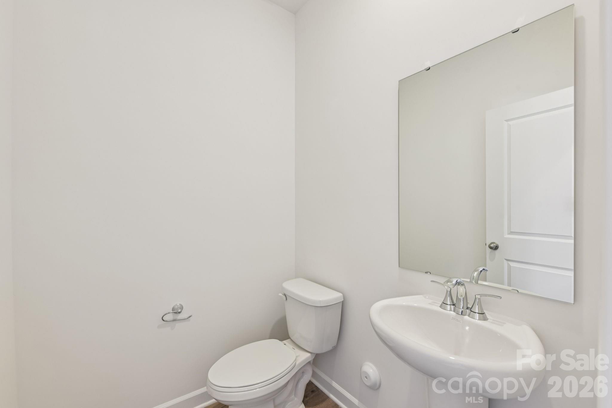 2111 Sunflower Circle — Newton