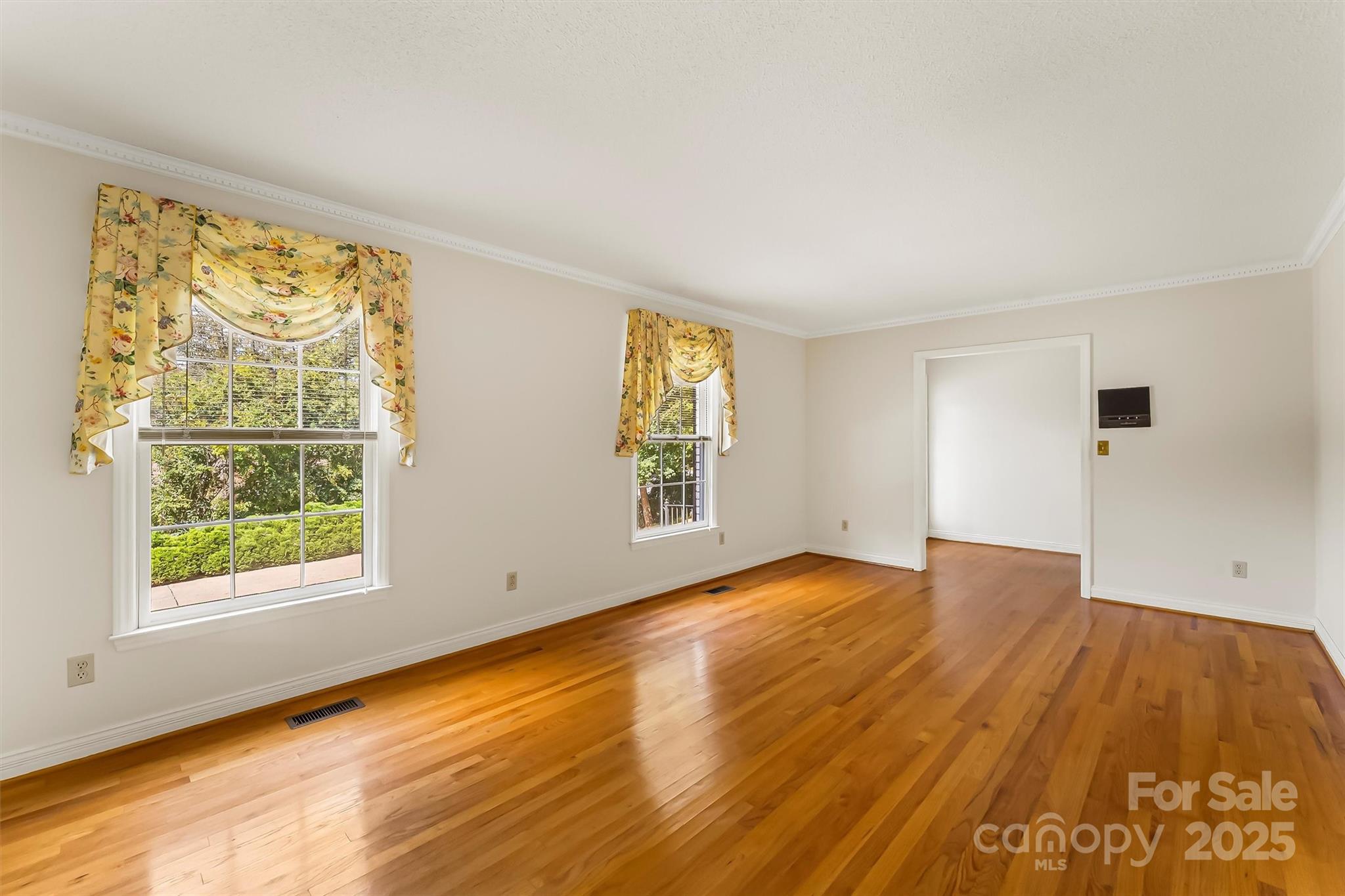 200 Woodland Drive — Marion